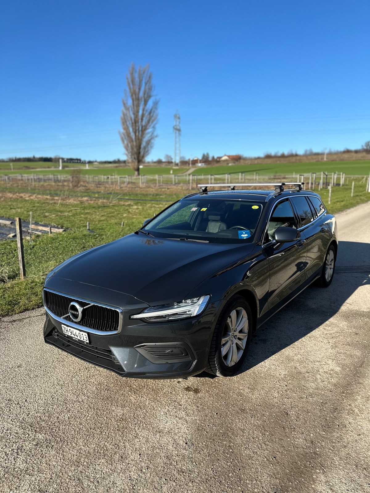 VOLVO V60 D4 AWD Momentum Geartronic