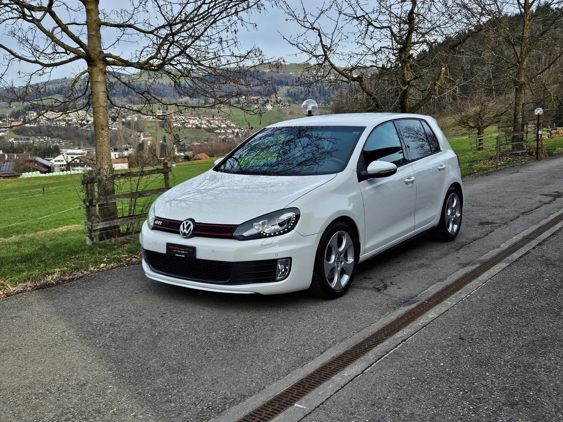 VW Golf 2.0 TSI GTI Team