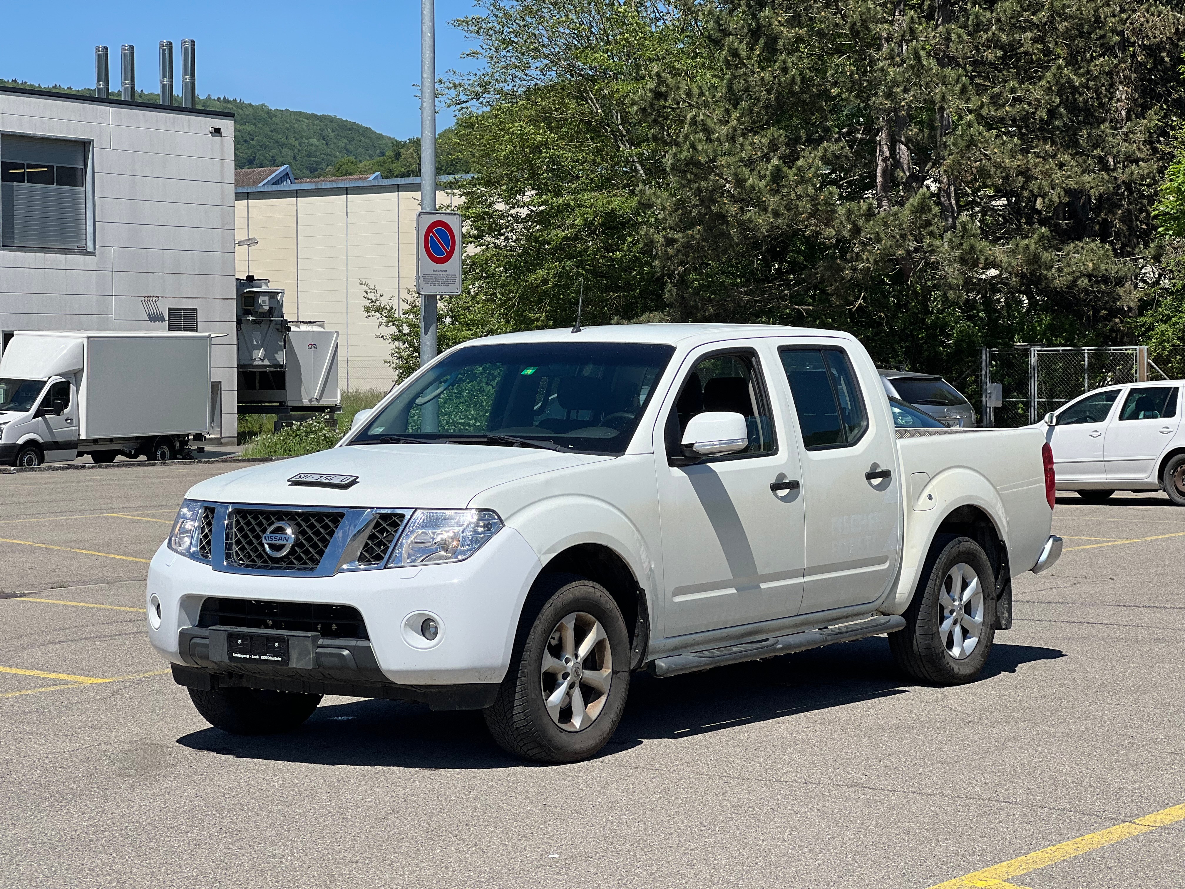 NISSAN Navara Double Cab Platinum 2.5 dCi 4WD LB