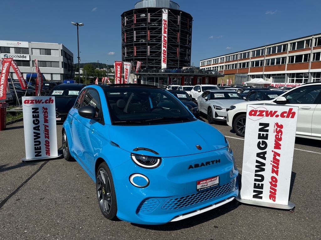 FIAT Abarth Cabrio 500e Scorpionissima