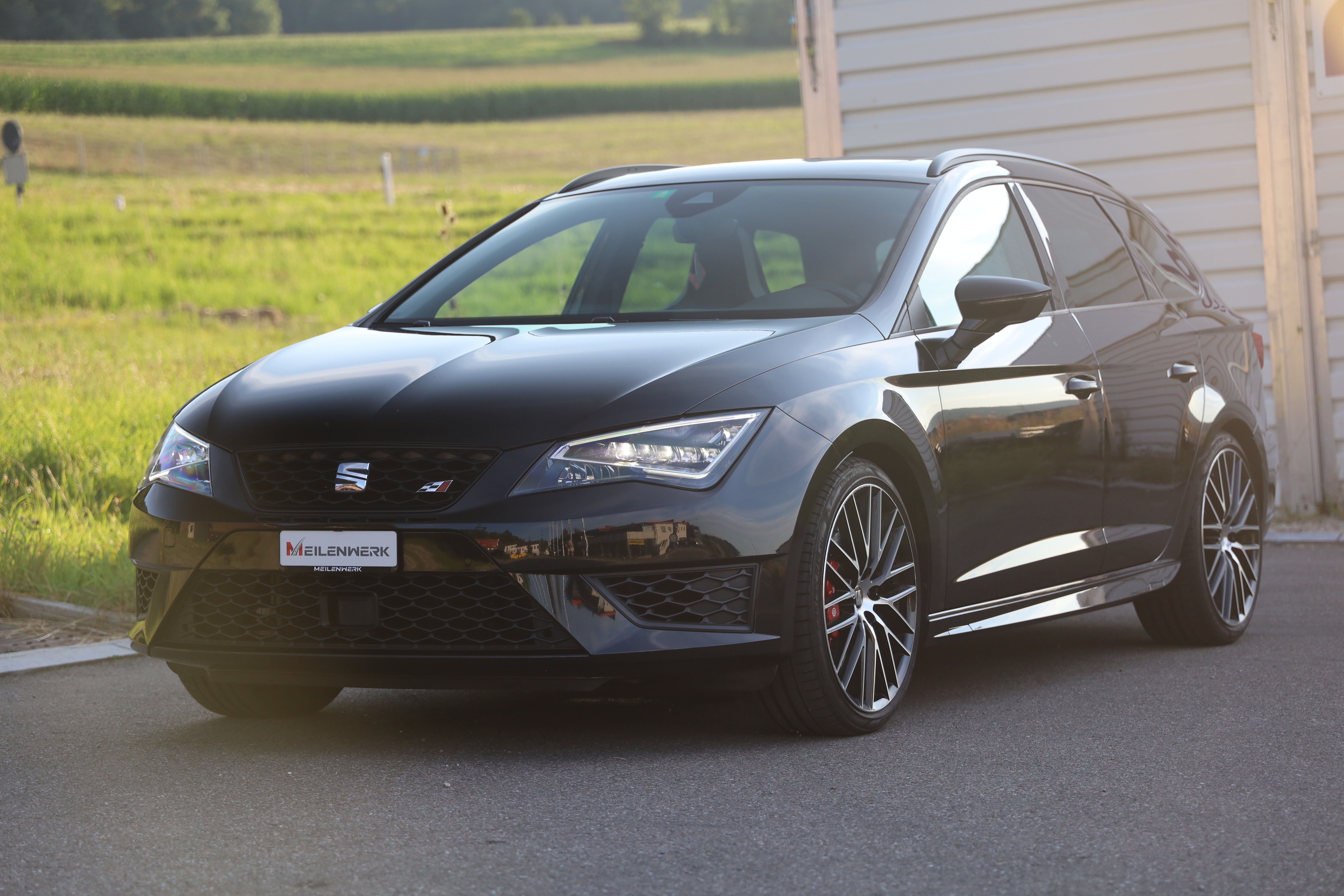 SEAT Leon ST 2.0 TSI Cupra 290 DSG