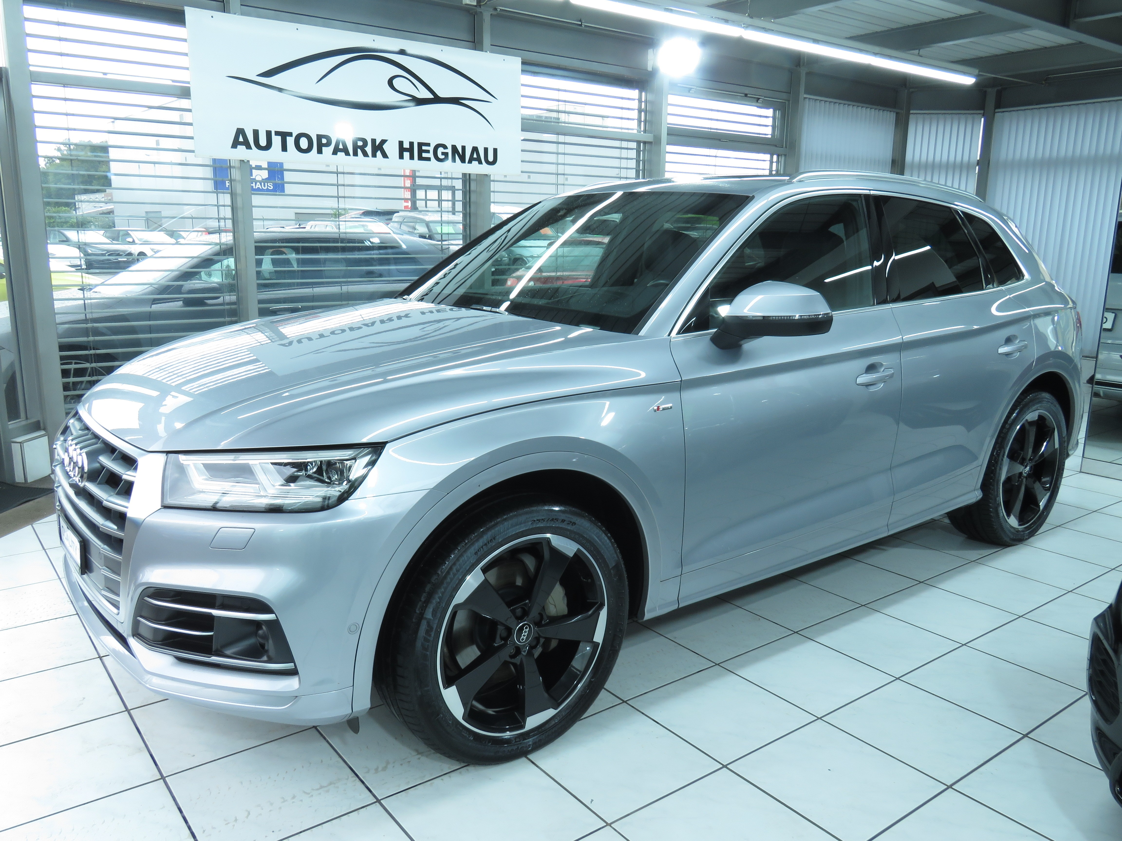 AUDI Q5 2.0 TFSI sport quattro S-tronic