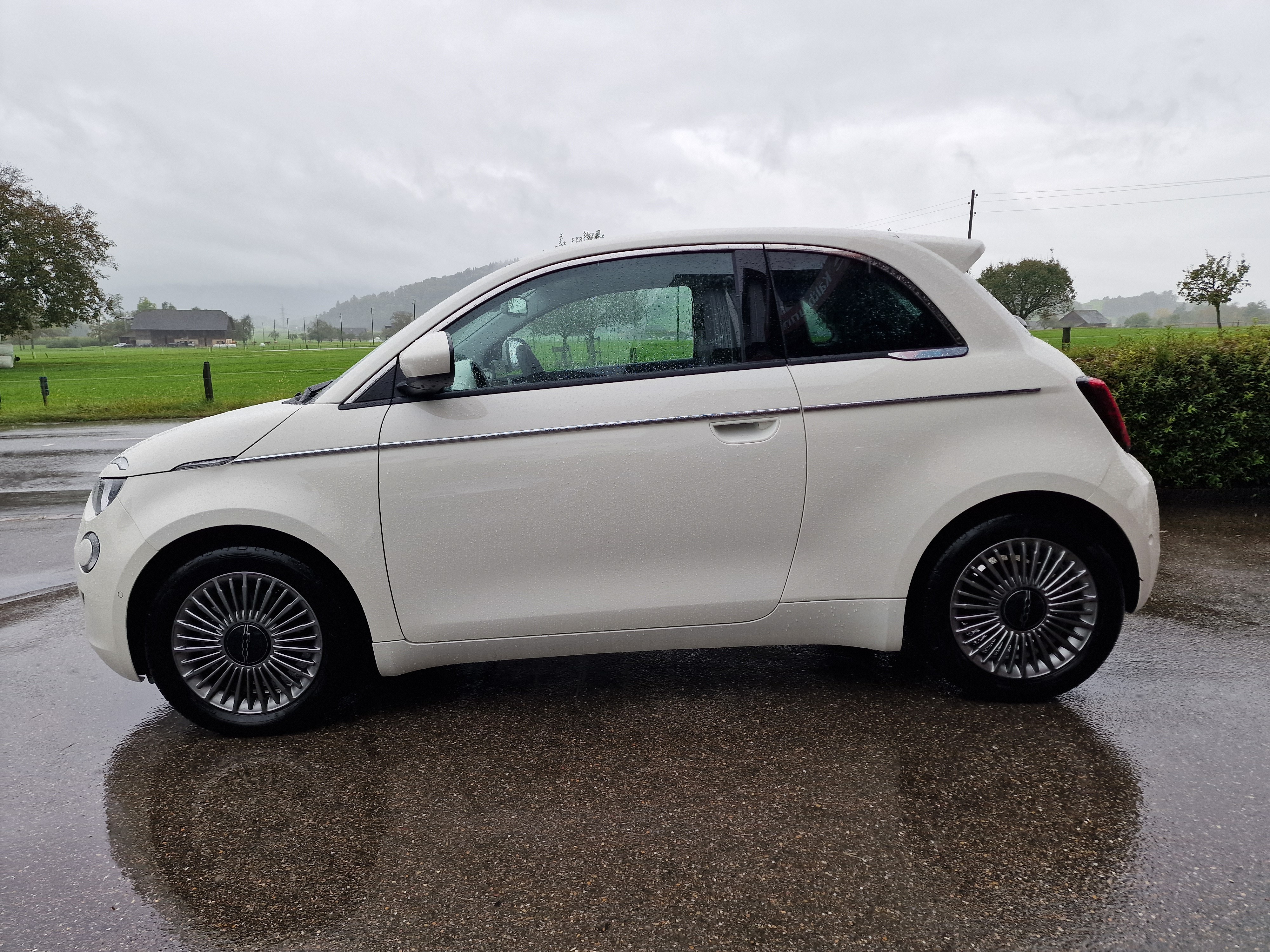 FIAT 500 electric 87 kW Swiss Edition