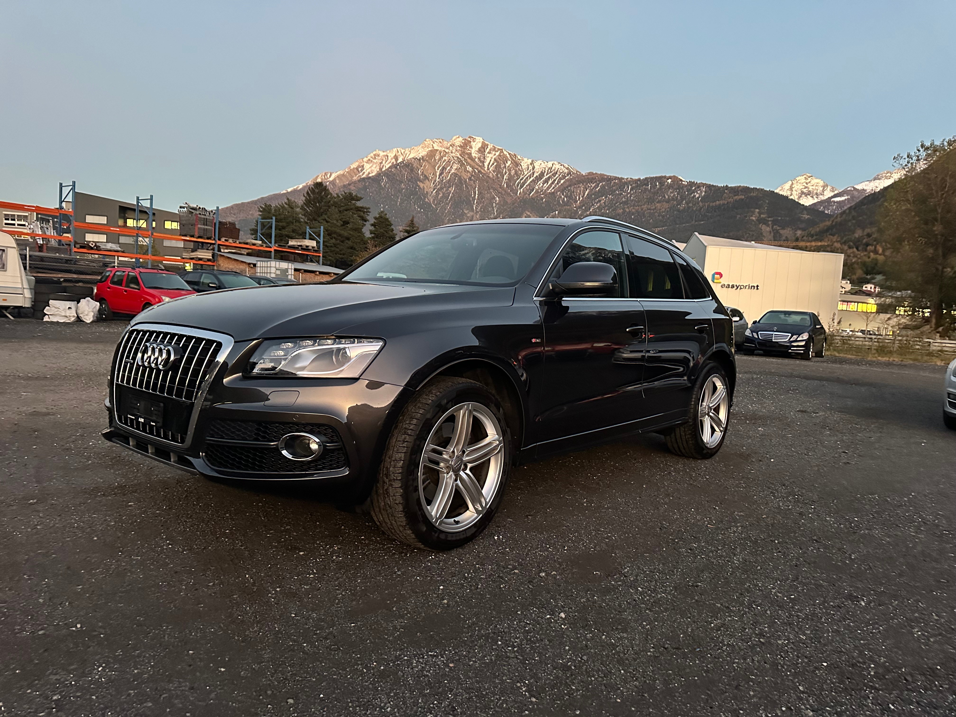 AUDI Q5 3.0 TDI quattro S-tronic