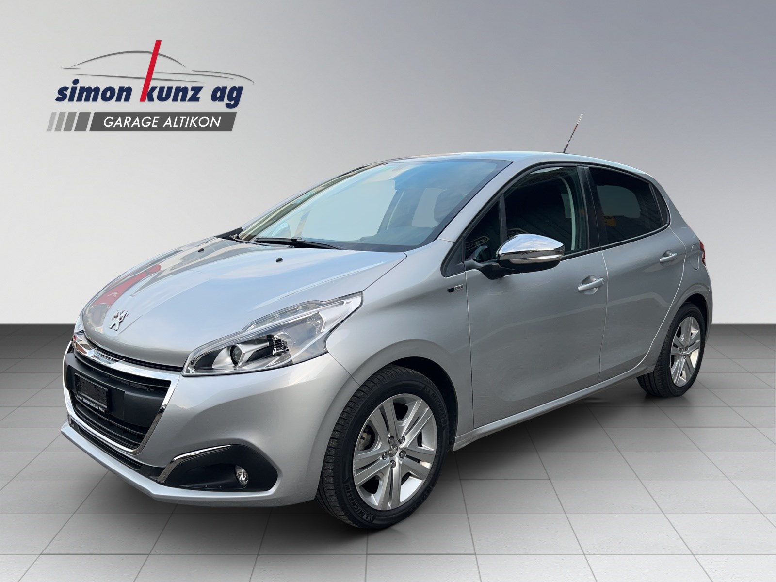 PEUGEOT 208 1.2 PureTech Style S/S