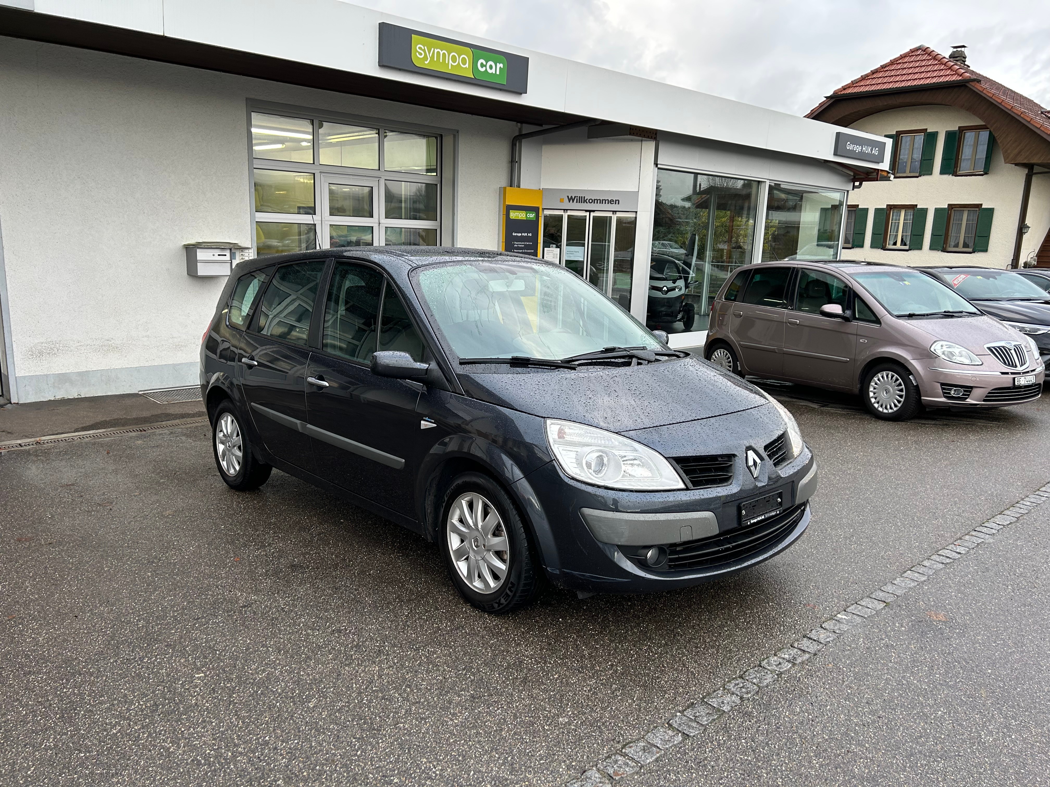 RENAULT Grand Scénic 1.9 dCi Dynamique