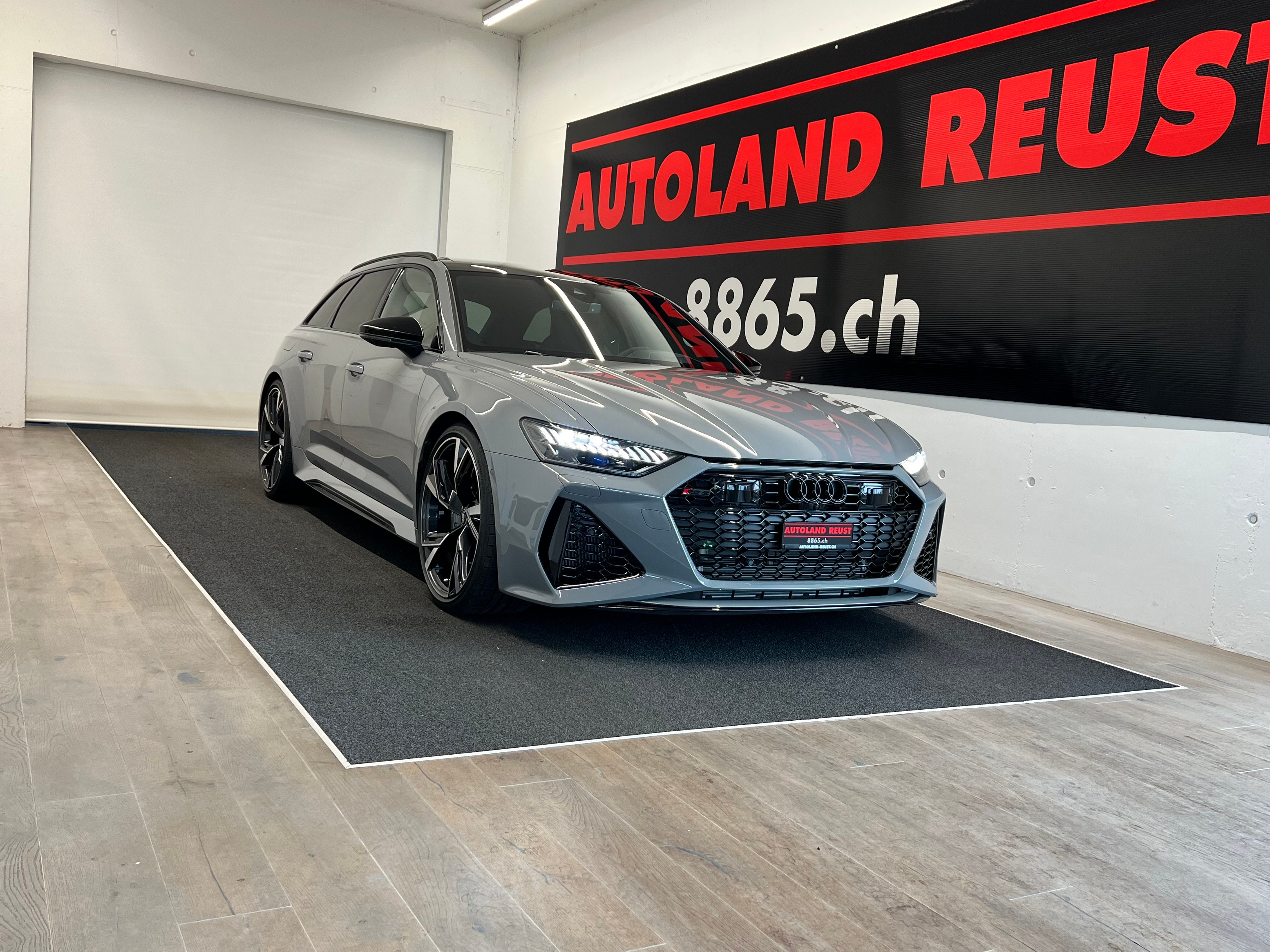 AUDI RS6 Avant 4.0 TFSI V8 quattro