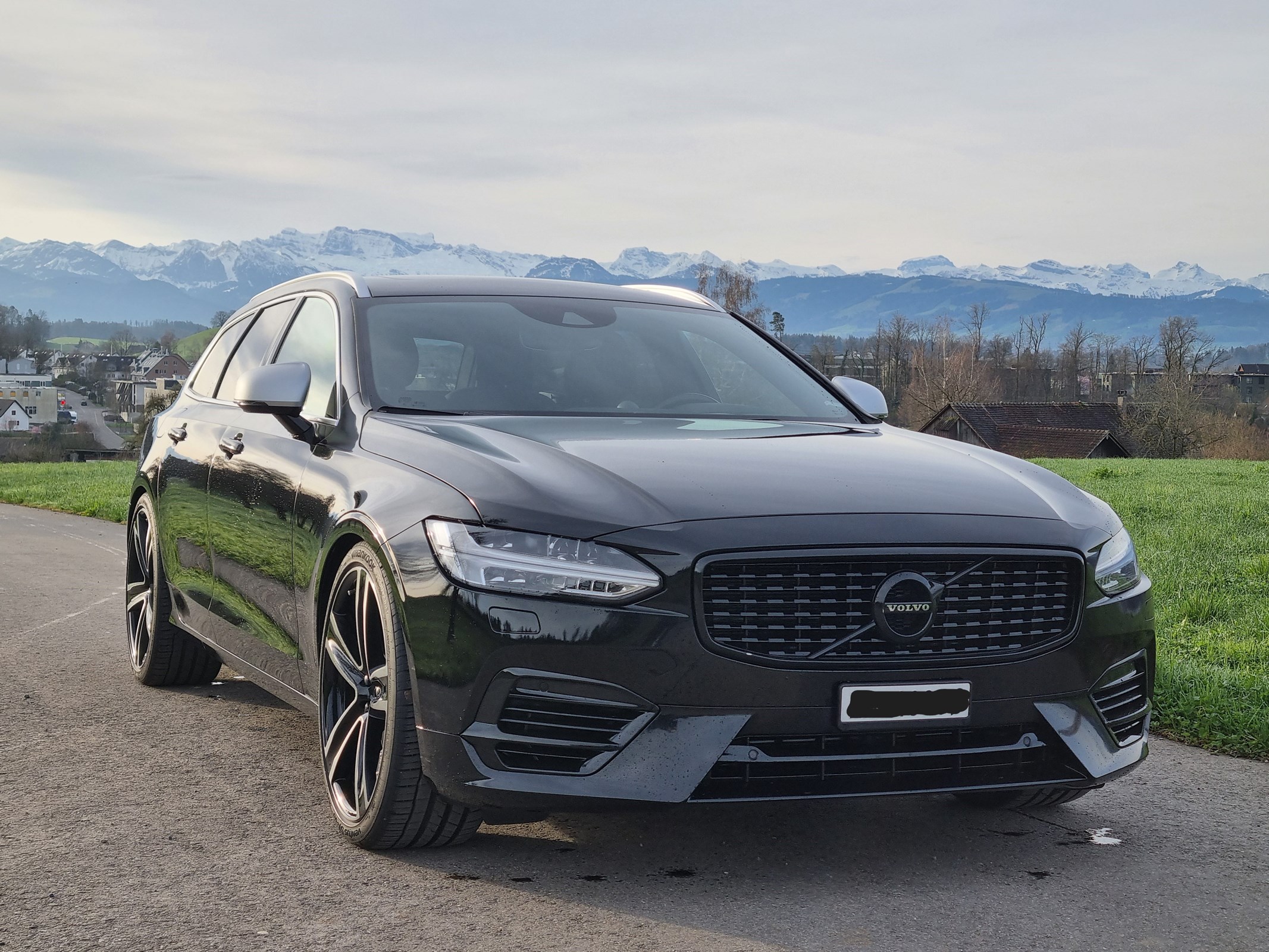 VOLVO V90 T8 eAWD Twin Engine R-Design Geartronic