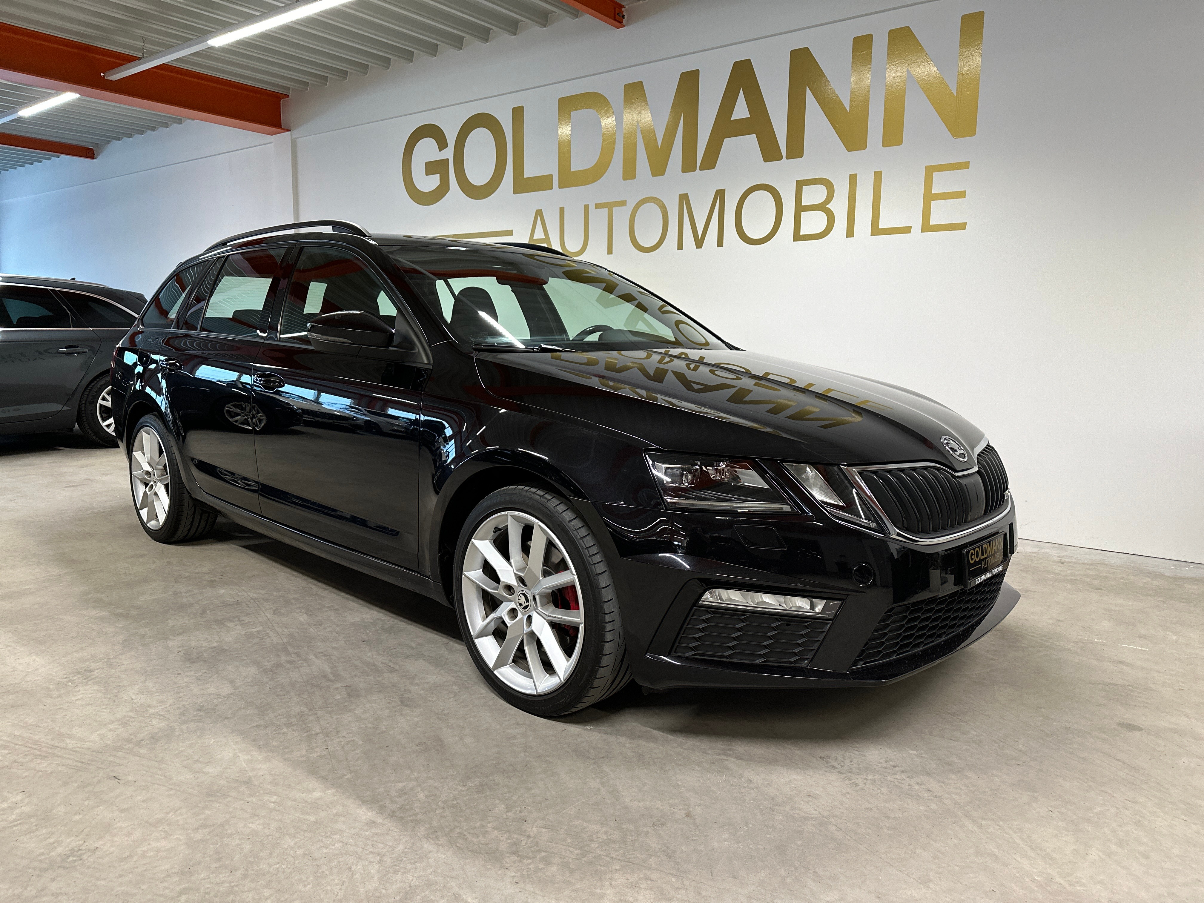 SKODA Octavia Combi 2.0 TDI RS 4x4 DSG