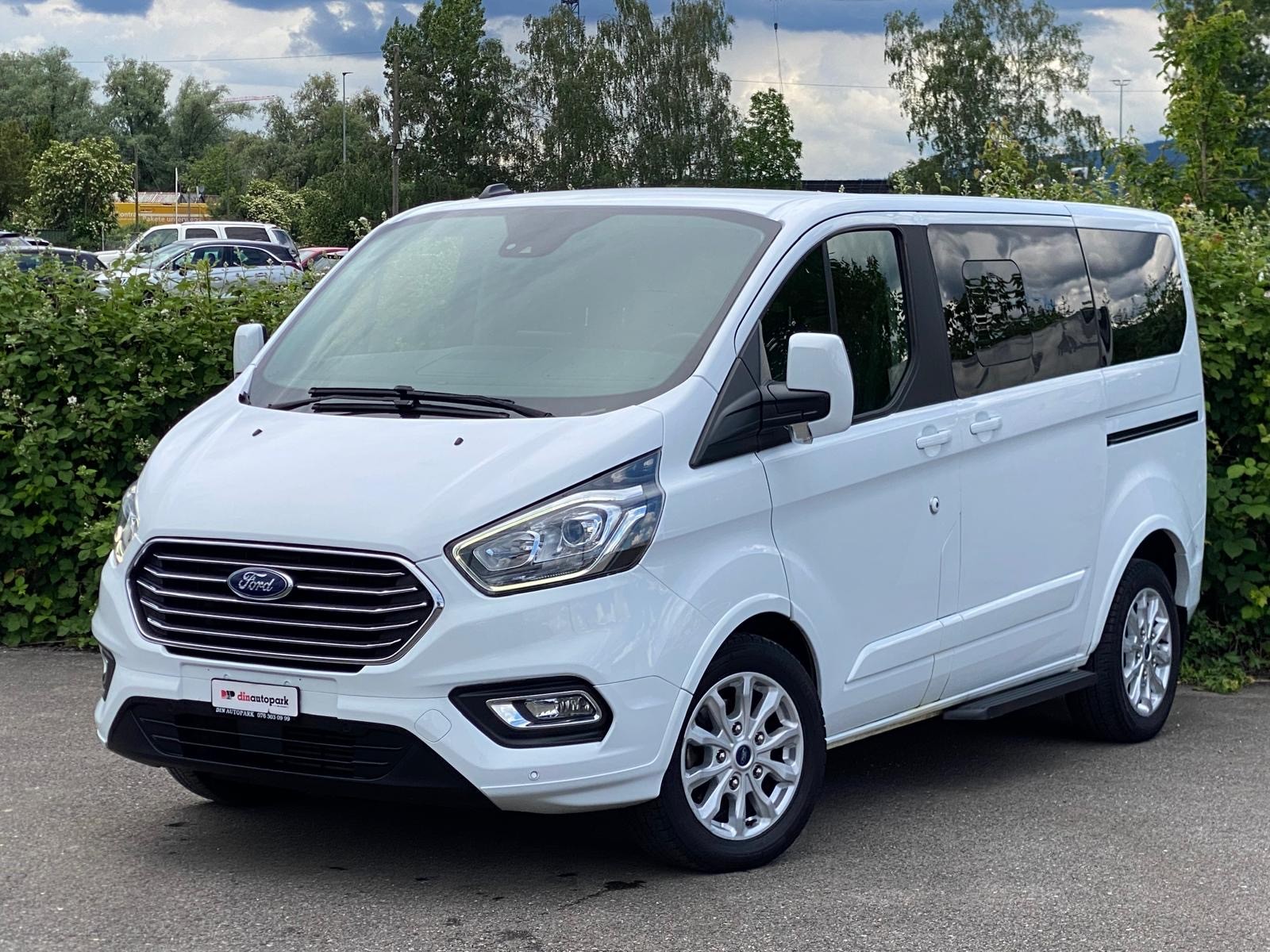 FORD Tourneo Custom 320 L1H1 Titanium A