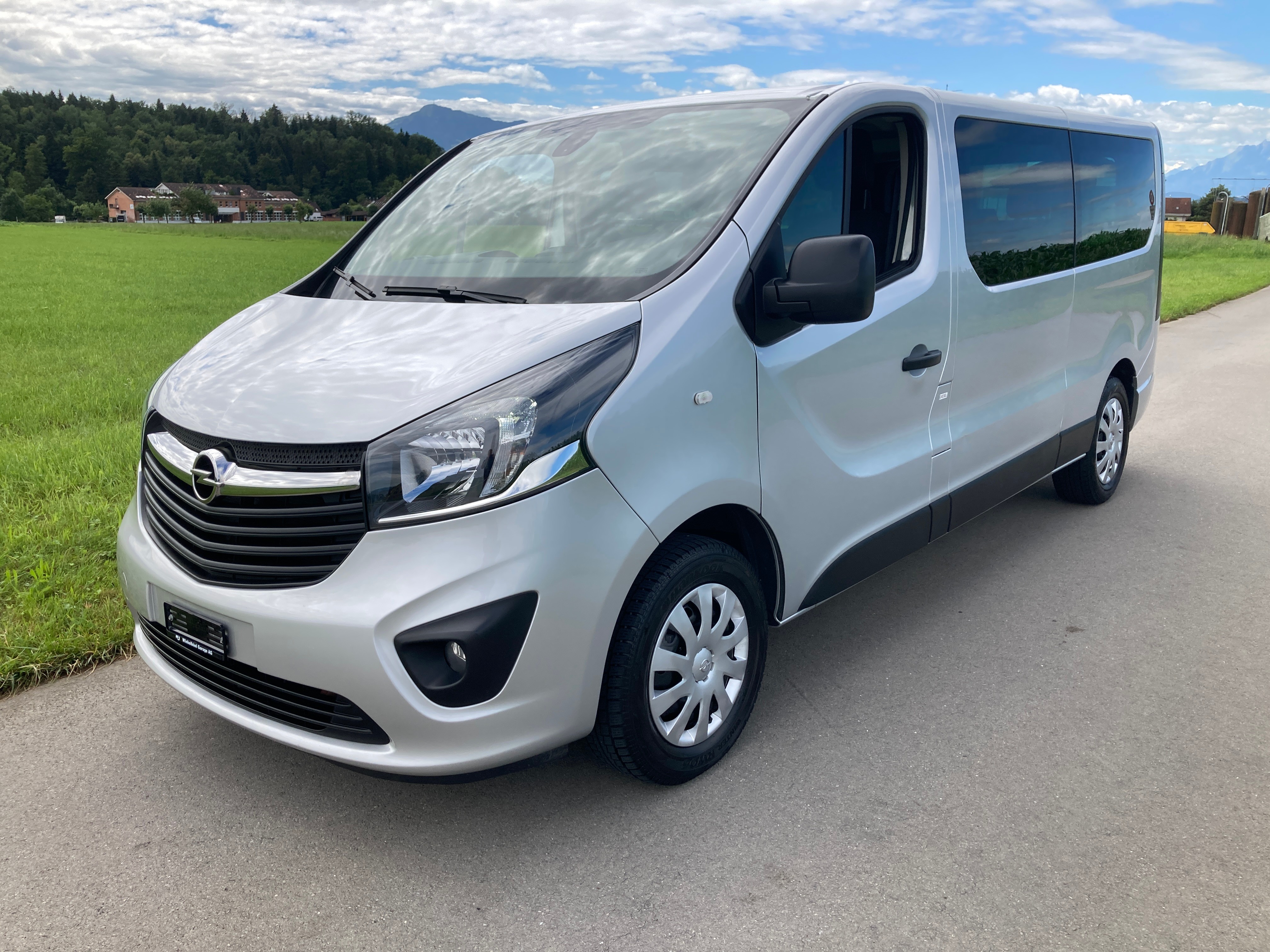 OPEL Vivaro 1.6 CDTI Combi+ 2.9t L2H1 9 Sitzer