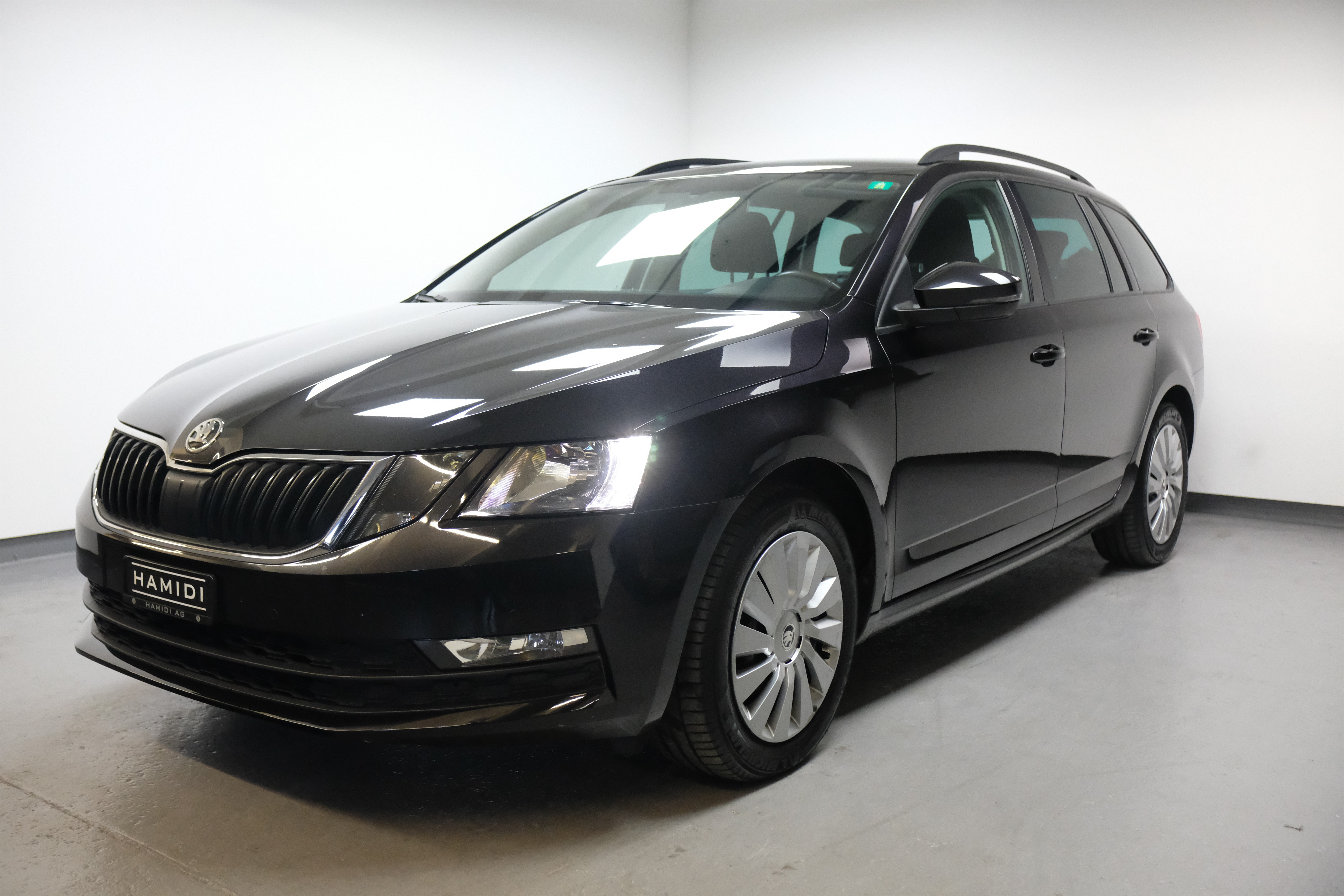 SKODA Octavia Combi 2.0 TDI Ambition DSG