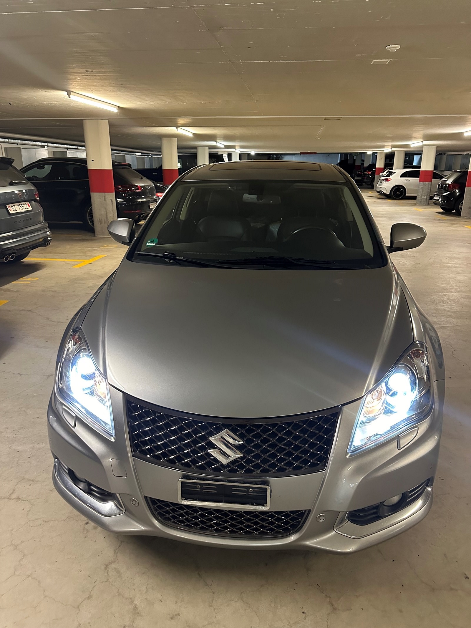 SUZUKI Kizashi 2.4 GL Top Sport 2WD