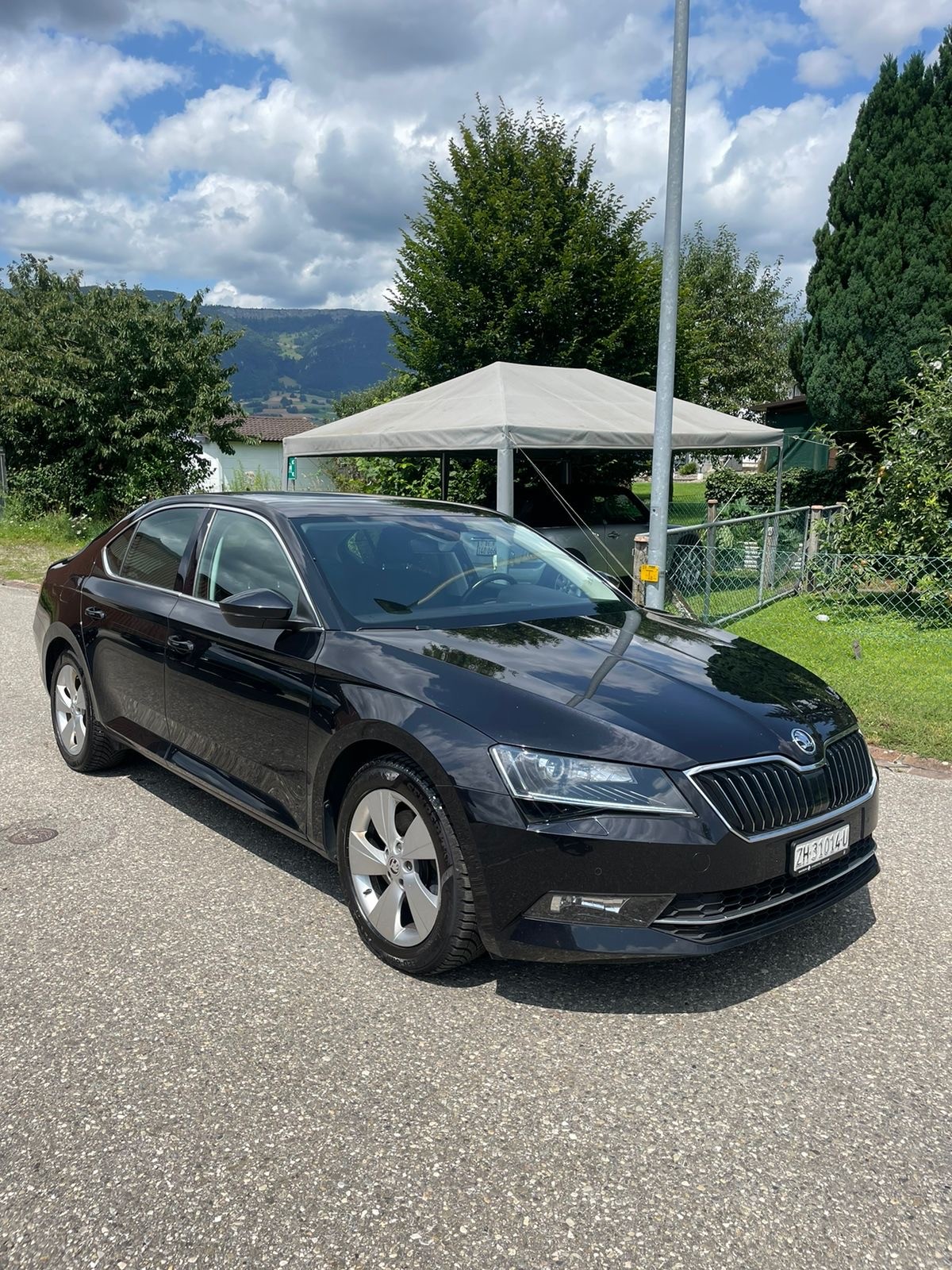 SKODA Superb 2.0 TDi Ambition DSG