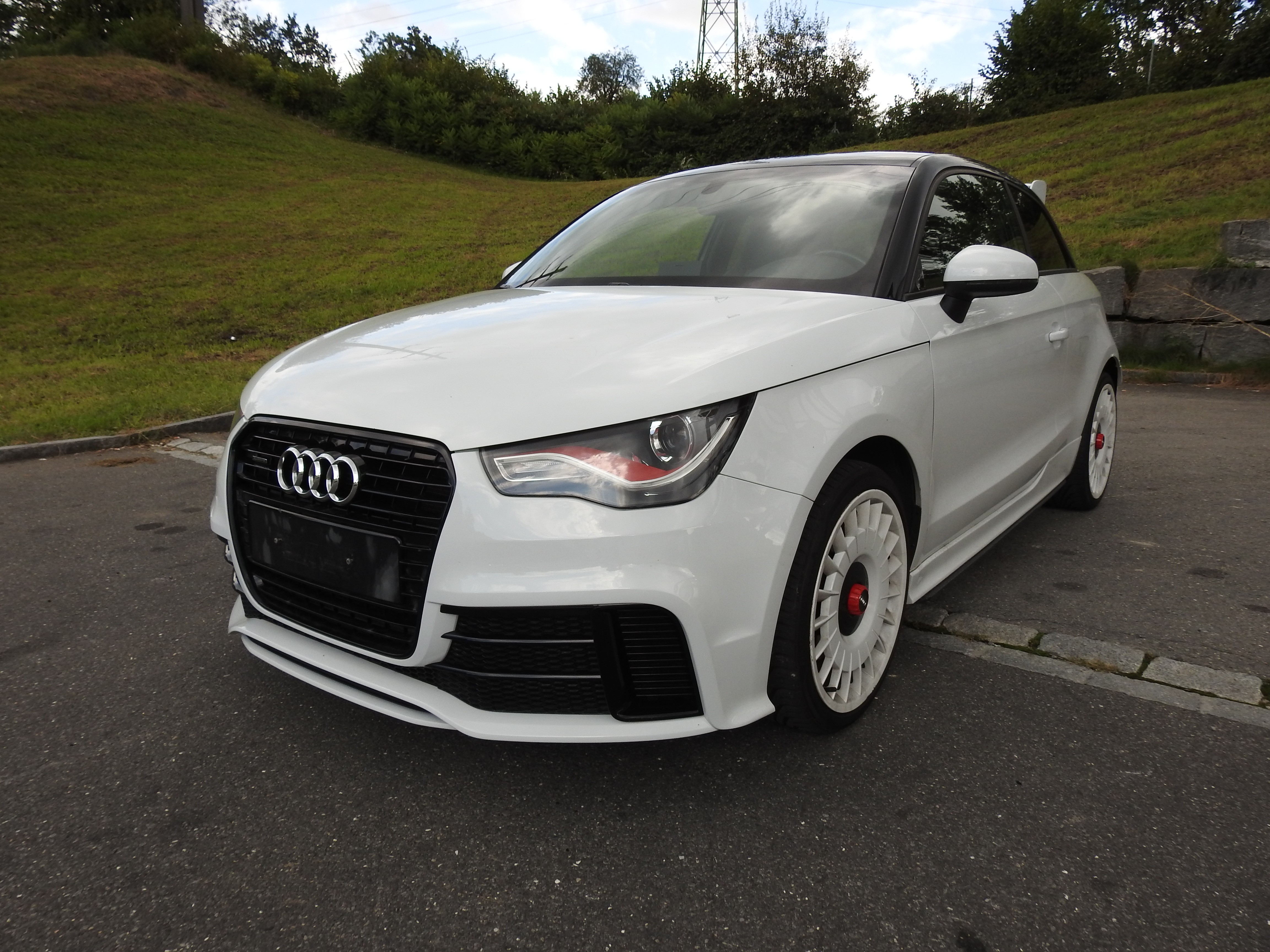 AUDI A1 2.0 TFSI Limited Edition quattro