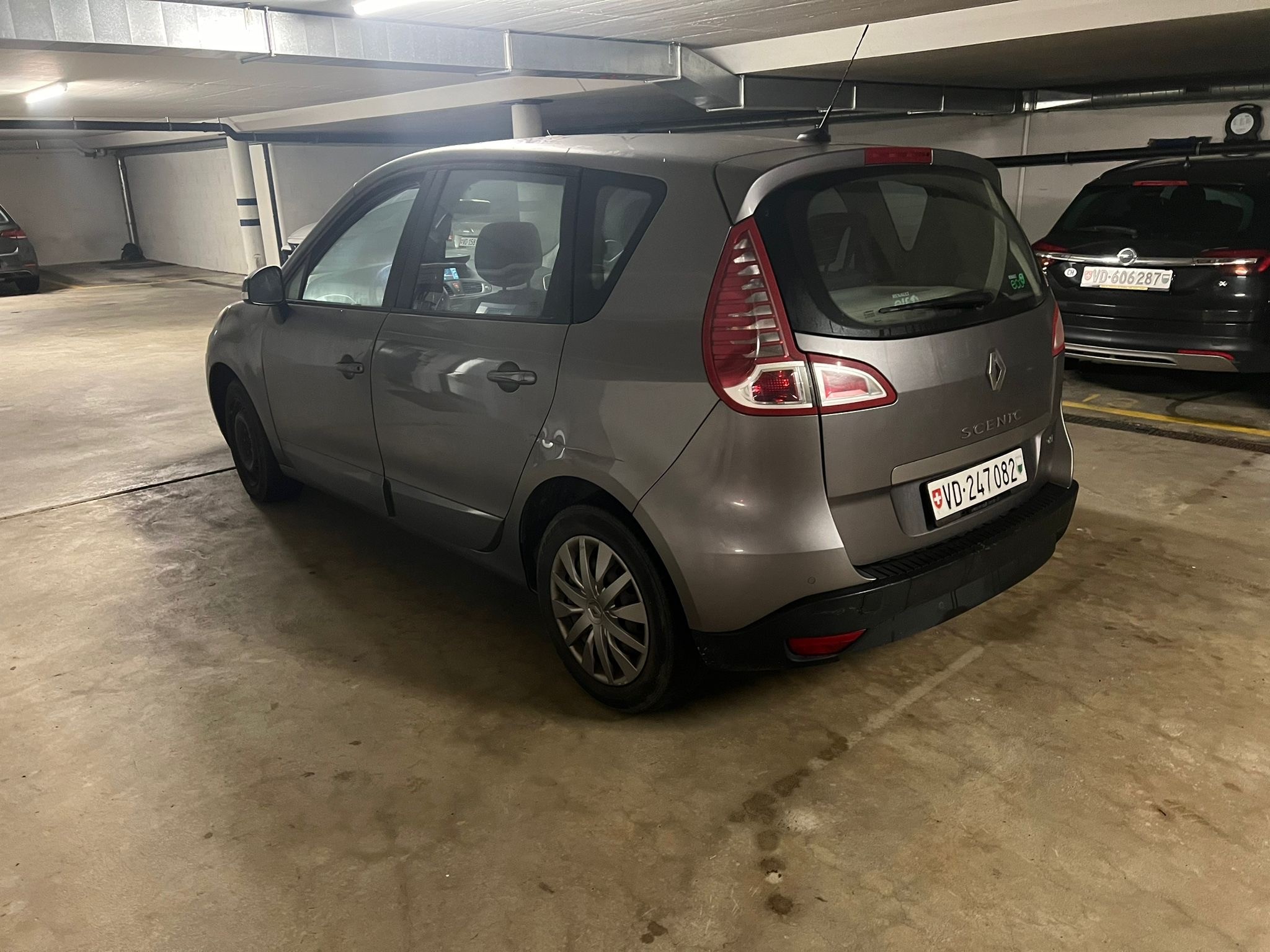 RENAULT Scénic 1.5 dCi Dynamique EDC