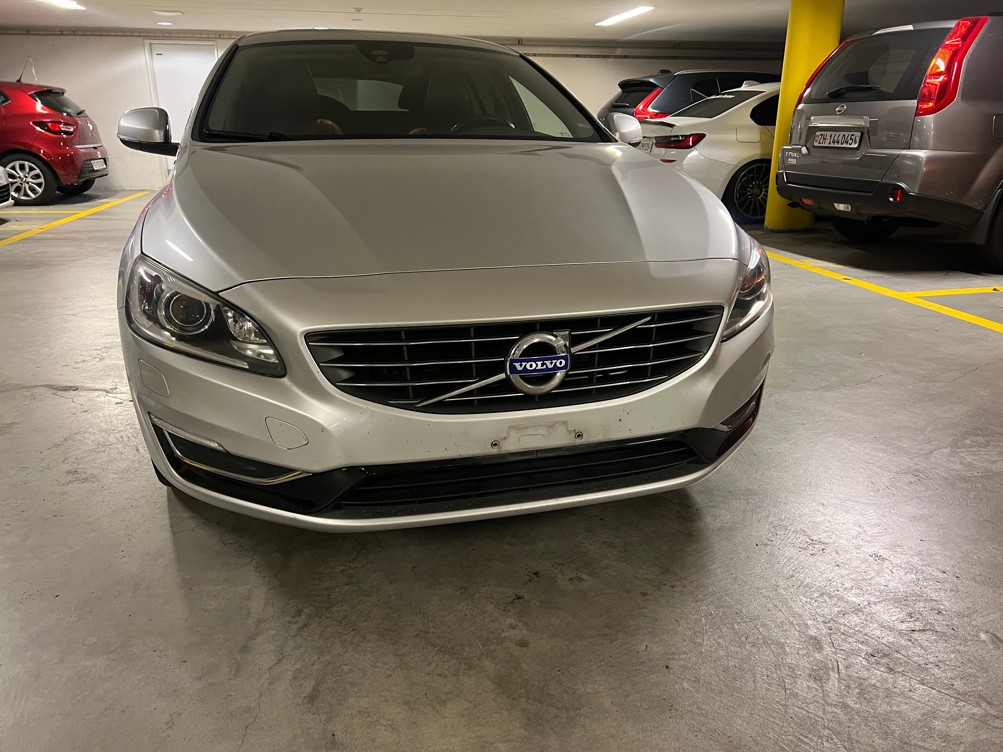 VOLVO V60 D5 AWD Summum Geartronic