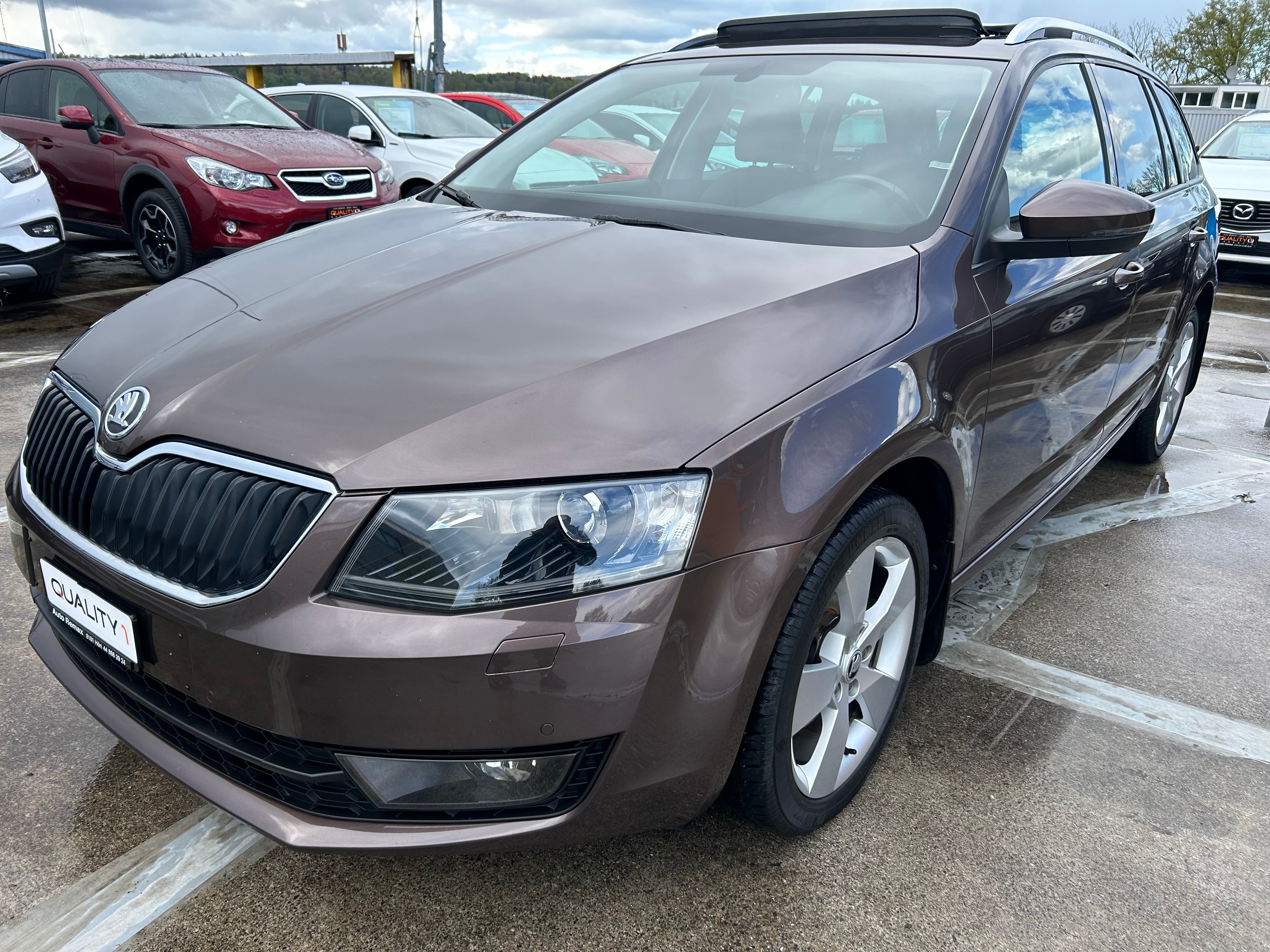 SKODA Octavia Combi 1.4 TSI Elegance DSG