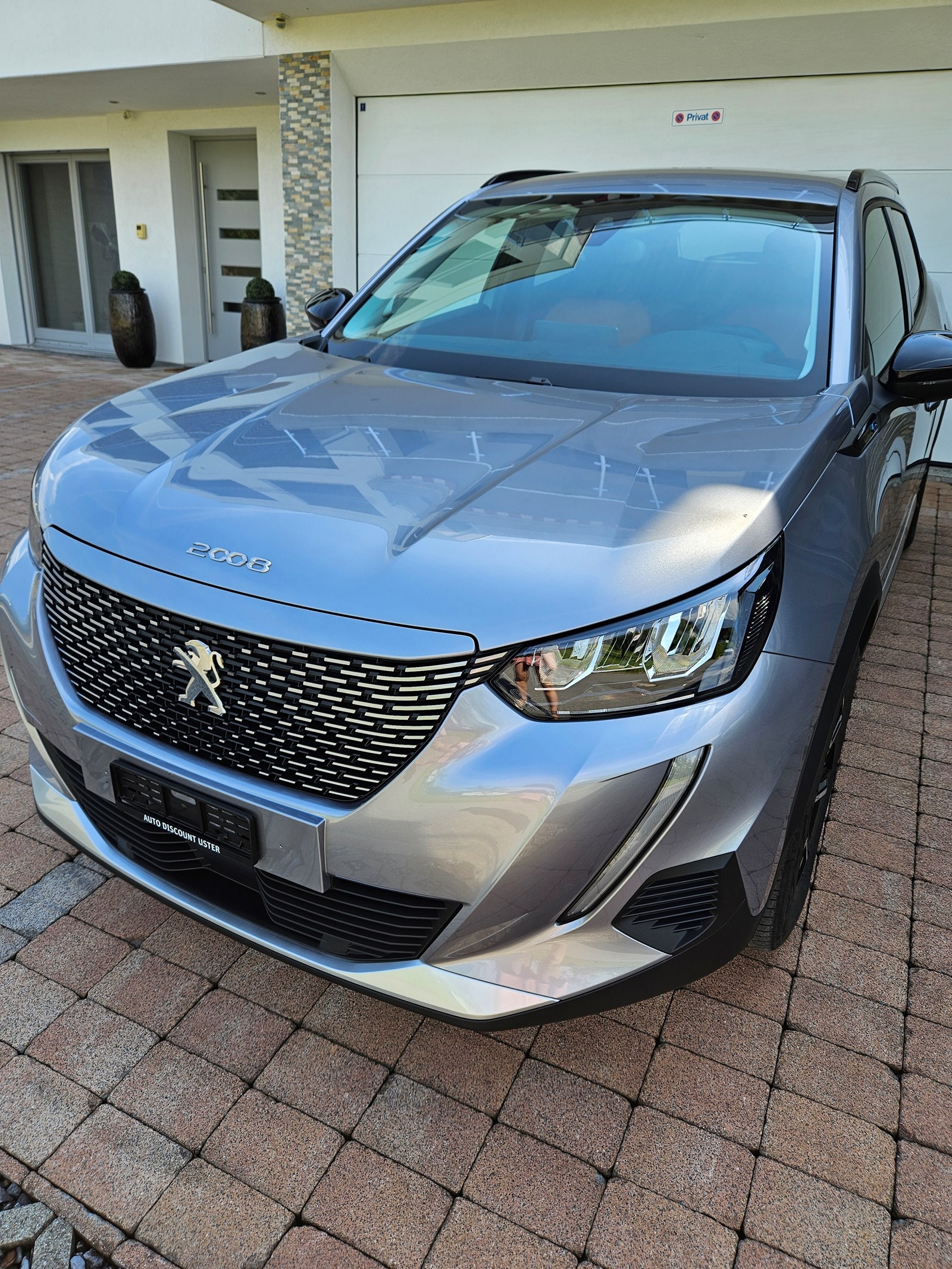 PEUGEOT 2008 e Active