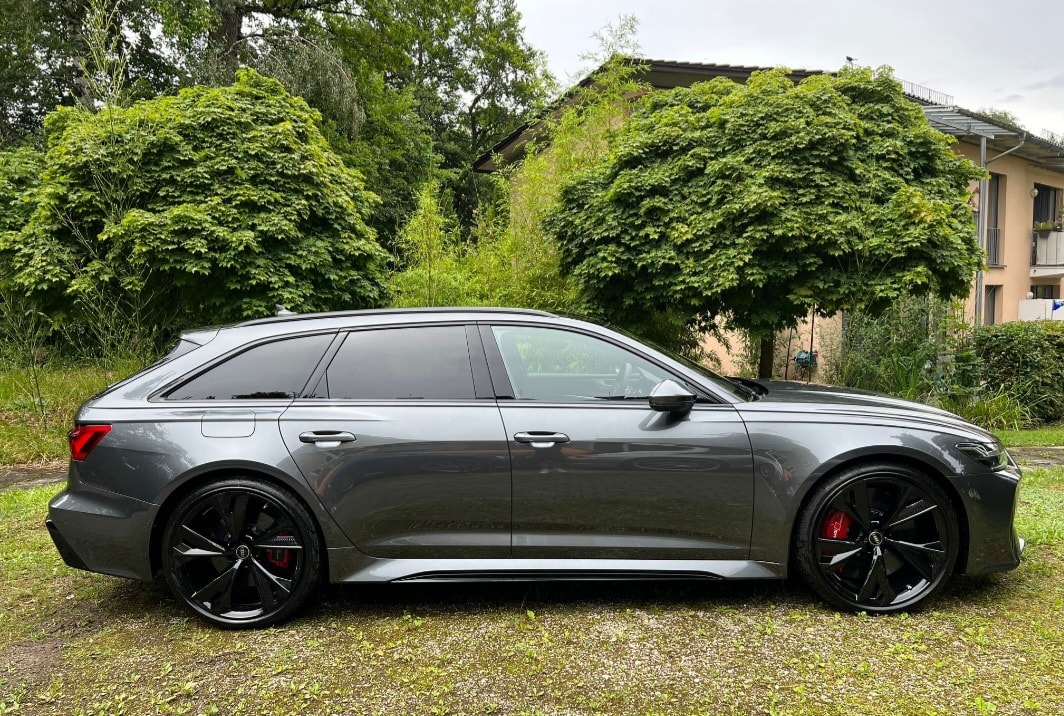 AUDI RS6 Avant 4.0 TFSI V8 Performance quattro