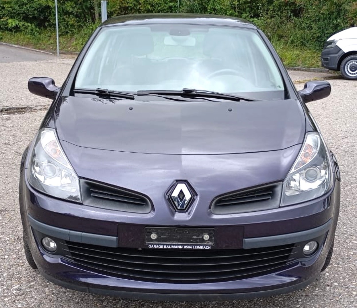 RENAULT Clio 2.0 16V Privilège Automatic