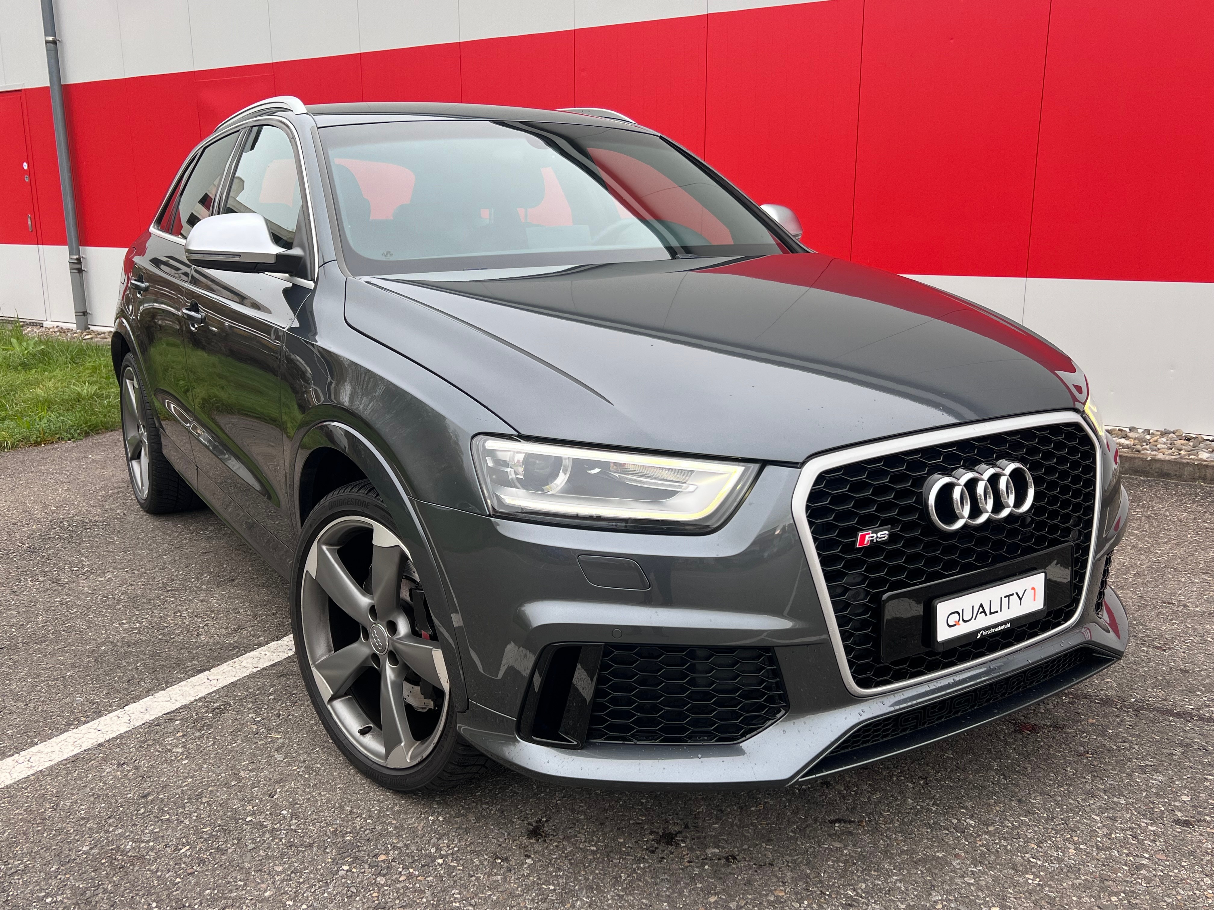 AUDI RS Q3 2.5 TFSI quattro S-tronic