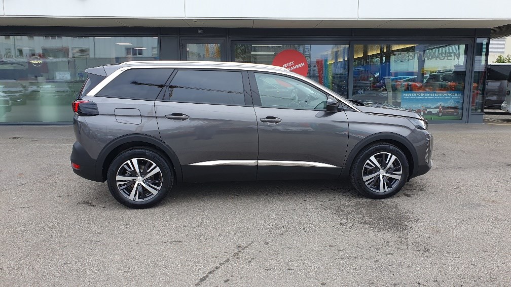 PEUGEOT 5008 1.2 Pure Tech Allure Pack EAT8