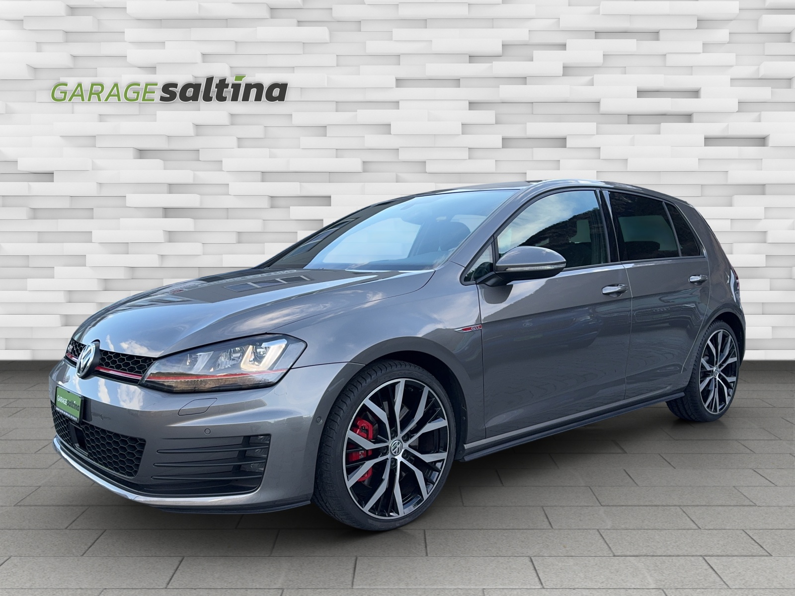 VW Golf 2.0 TSI GTI Performance