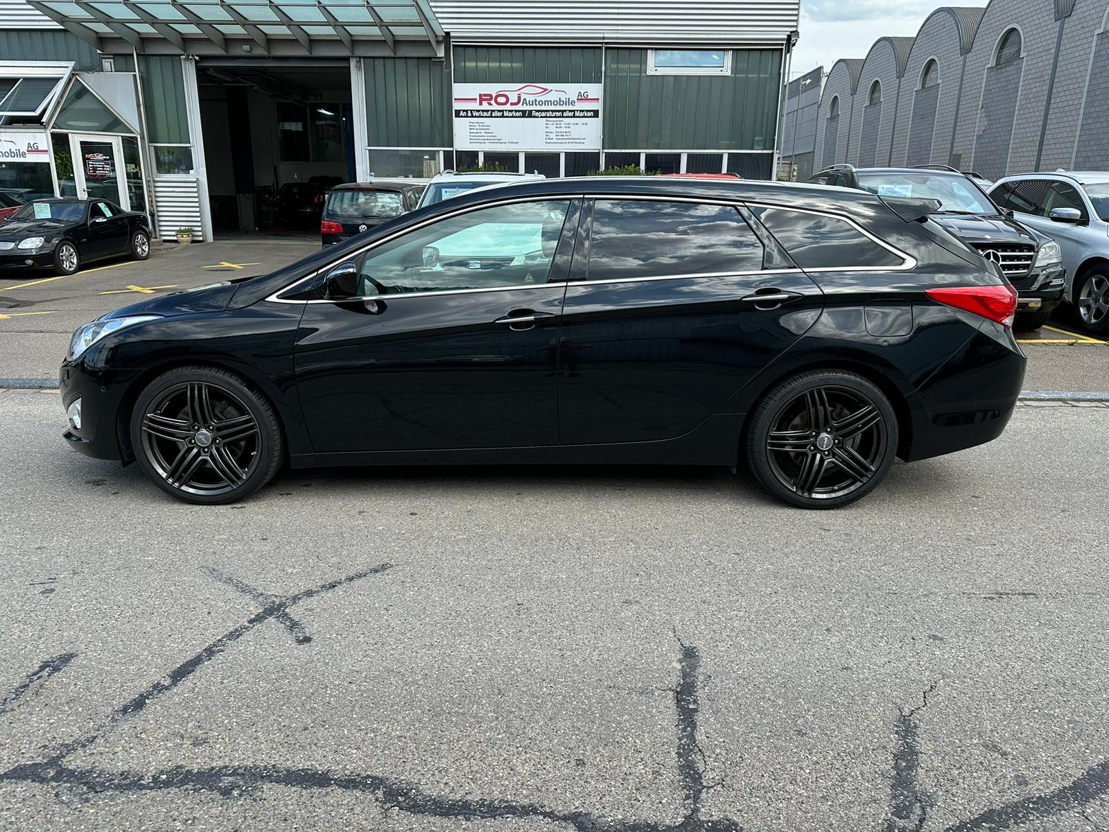 HYUNDAI i40 Wagon 1.7 CRDI Style Automatic