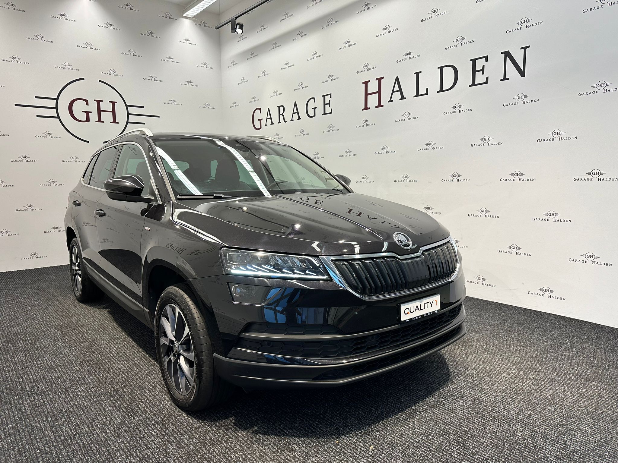 SKODA Karoq 1.5 TSI ACT Drive DSG