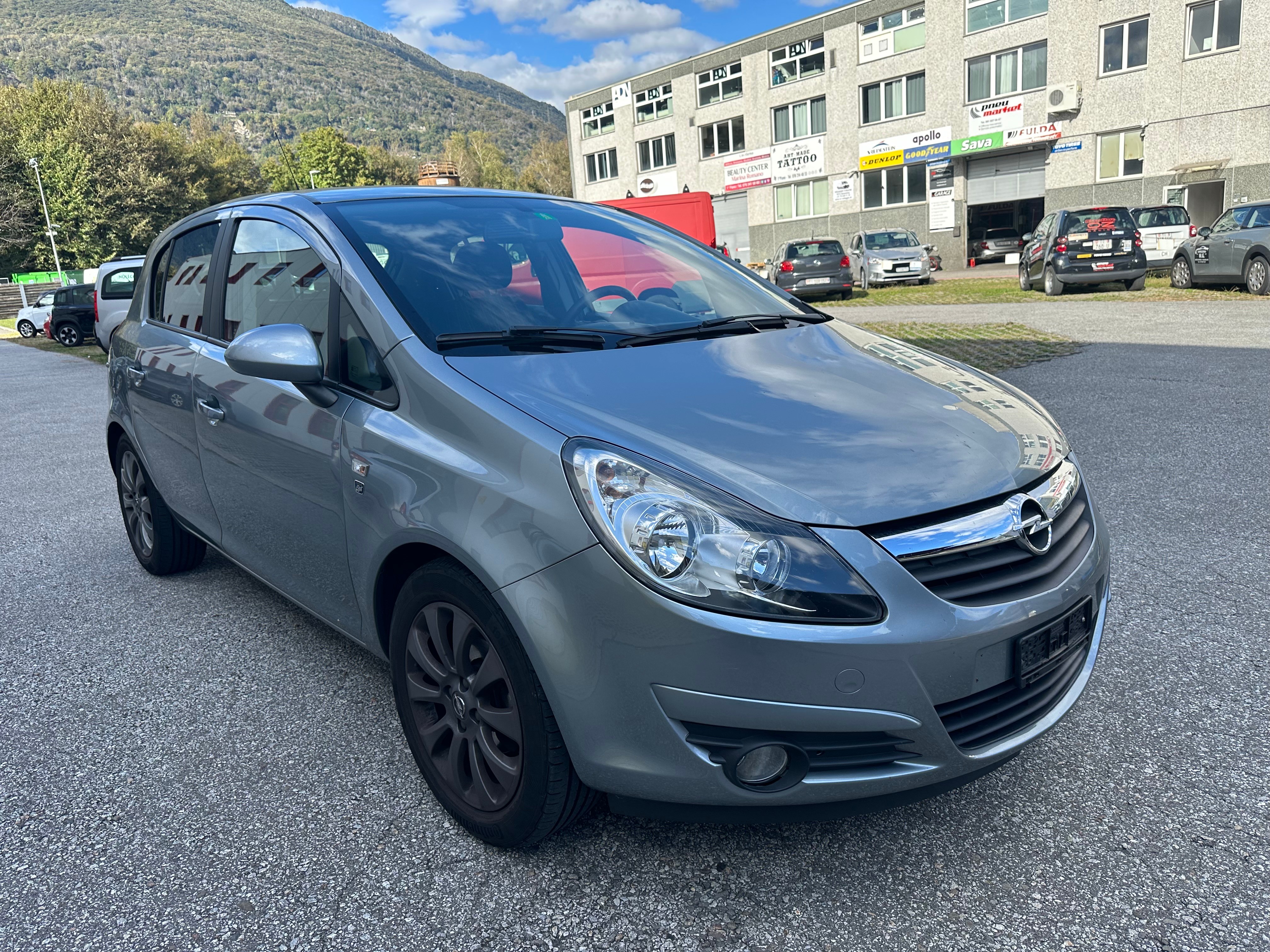 OPEL Corsa 1.2 TP