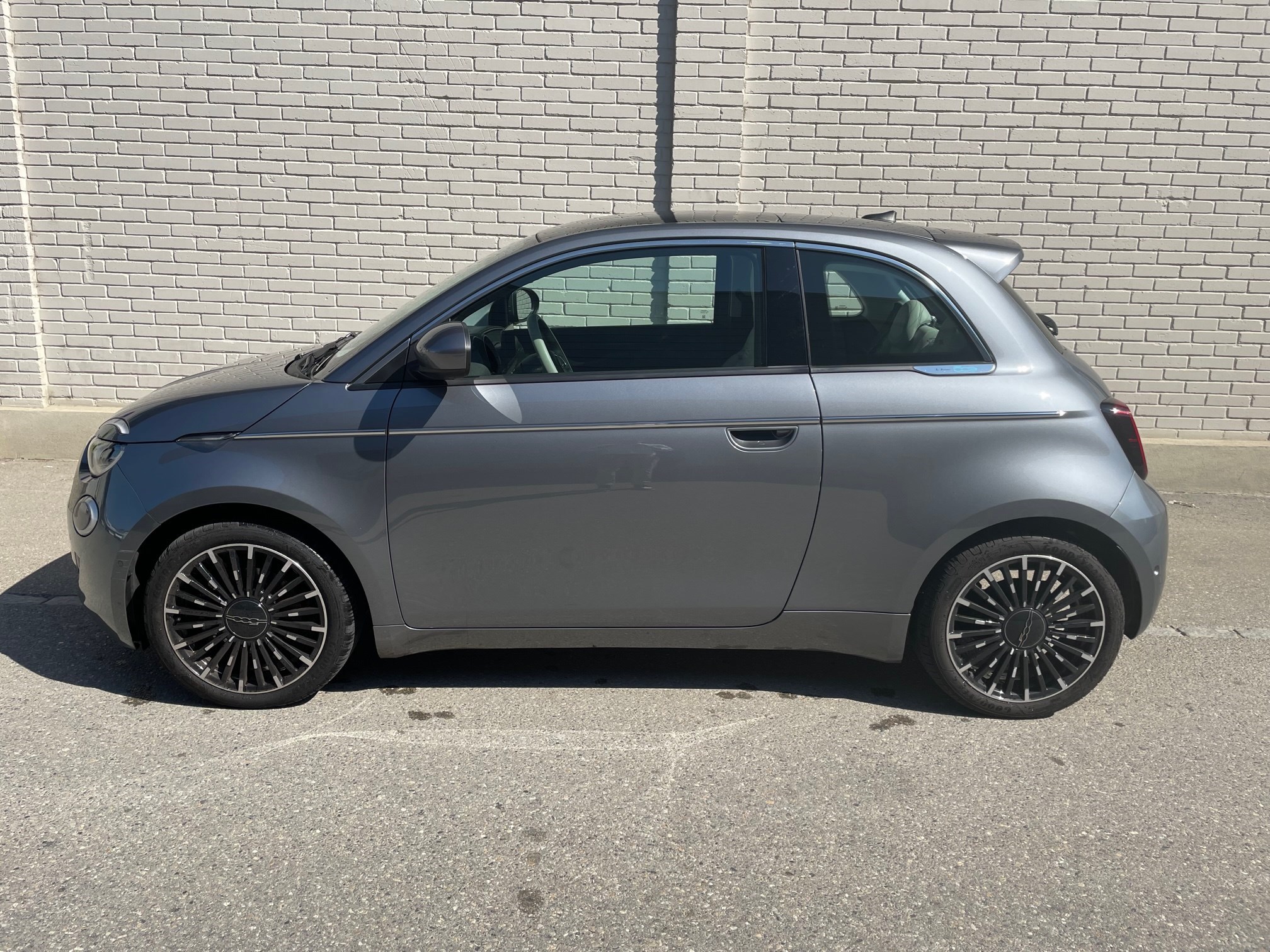 FIAT 500 electric 87 kW La Prima