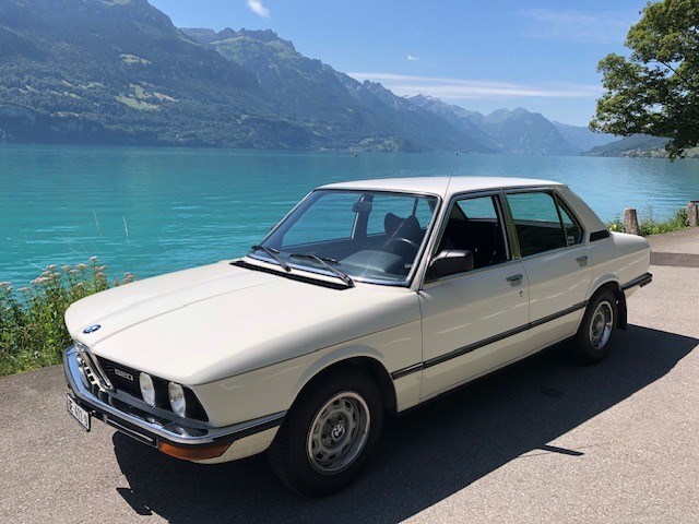 BMW 520