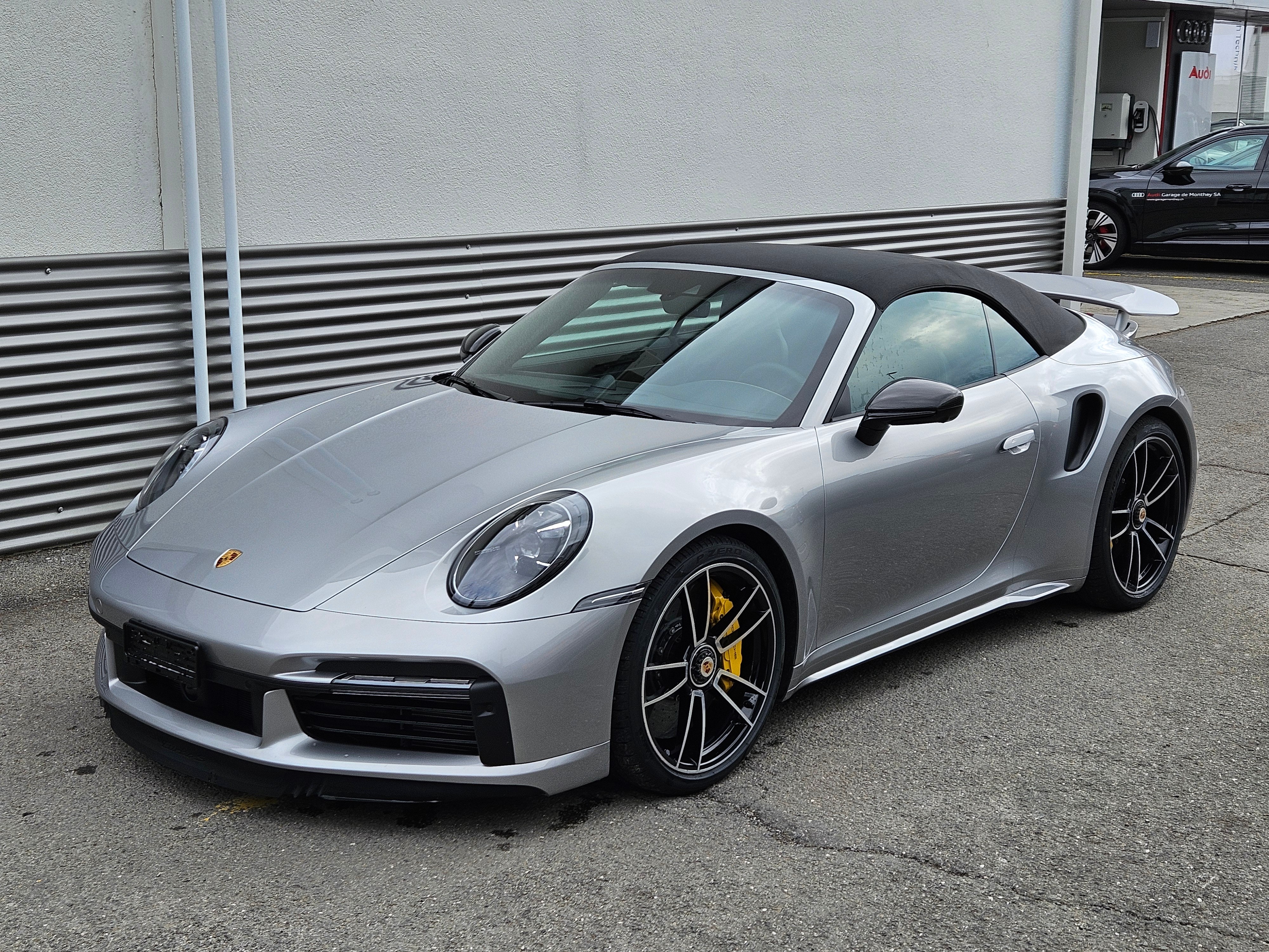 PORSCHE 911 Turbo S Cabriolet PDK