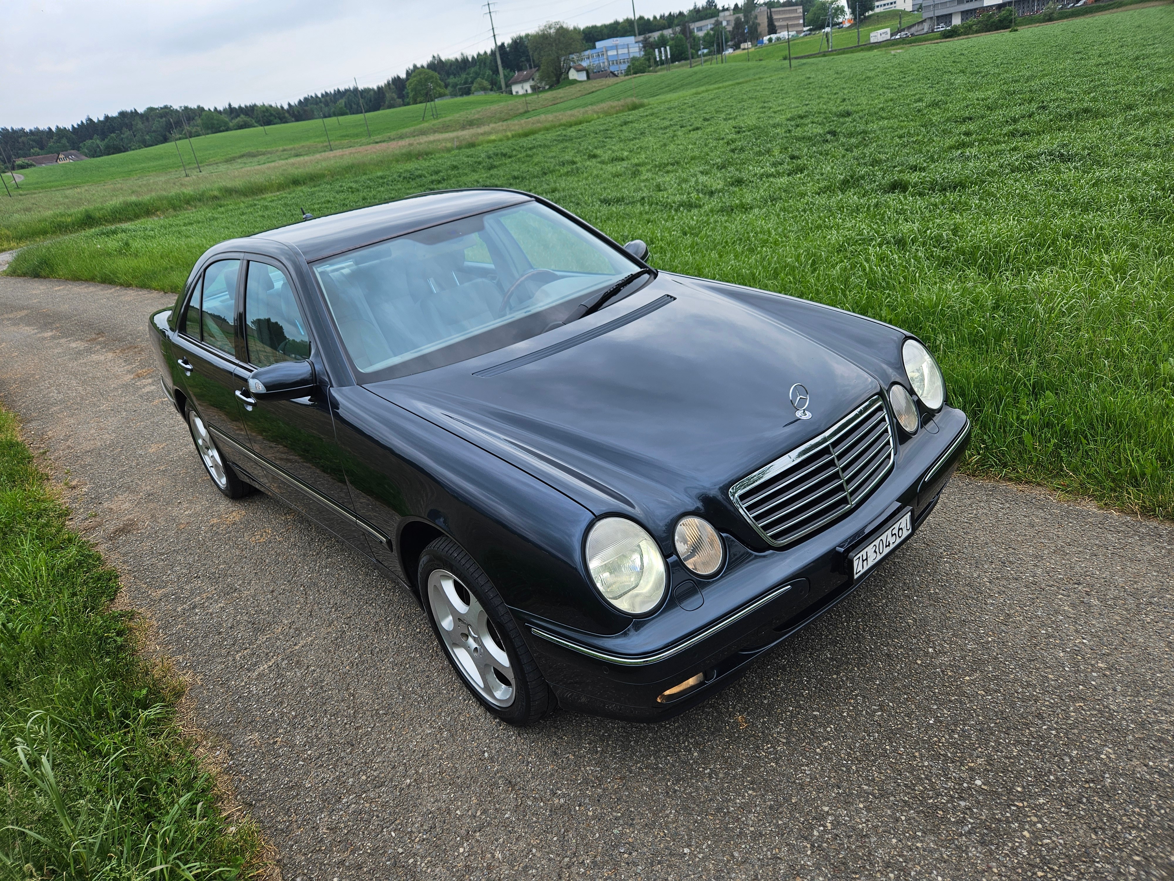 MERCEDES-BENZ E 430 Avantgarde 4-Matic Automatic