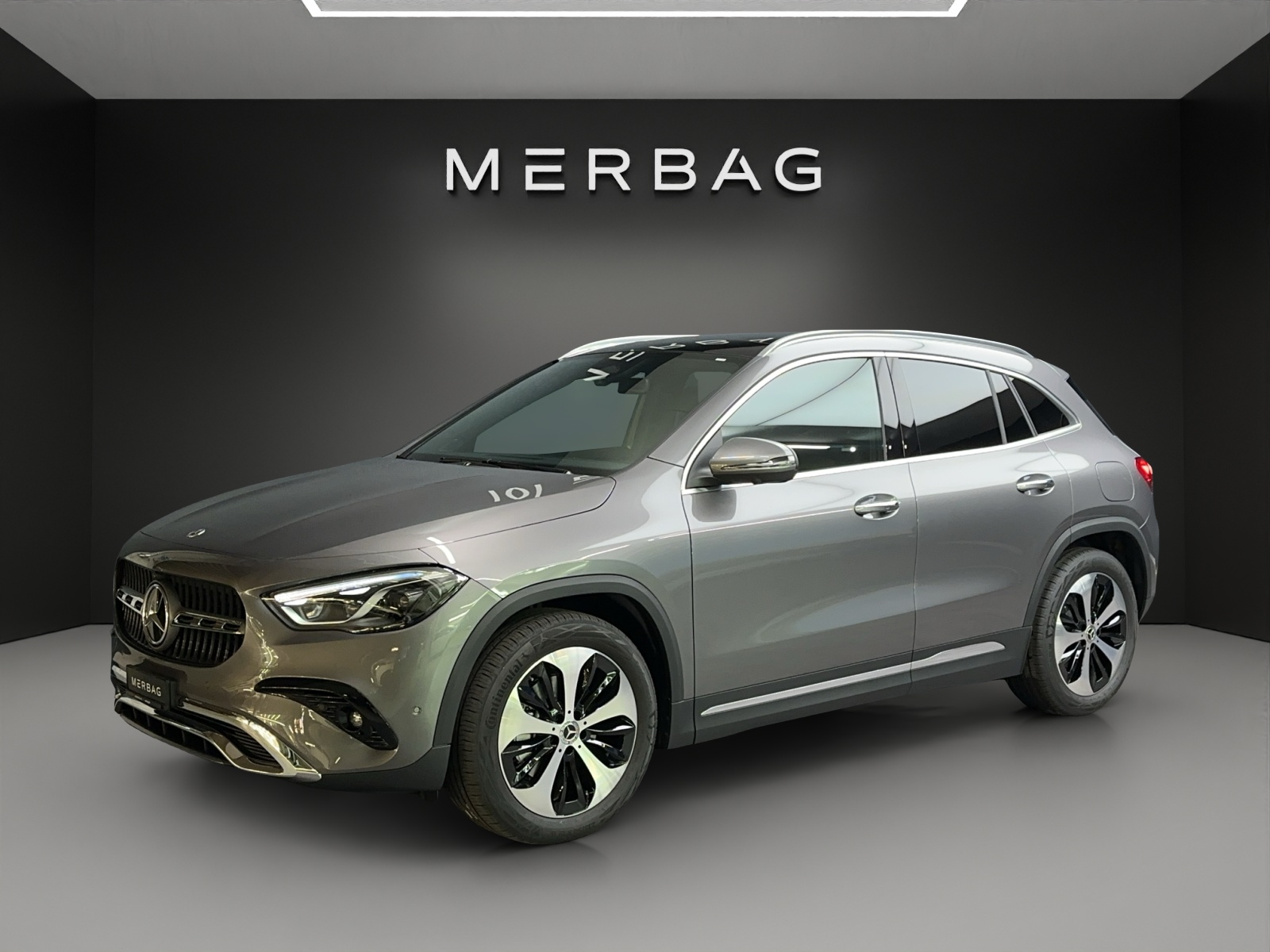 MERCEDES-BENZ GLA 220d 4M Swiss Star