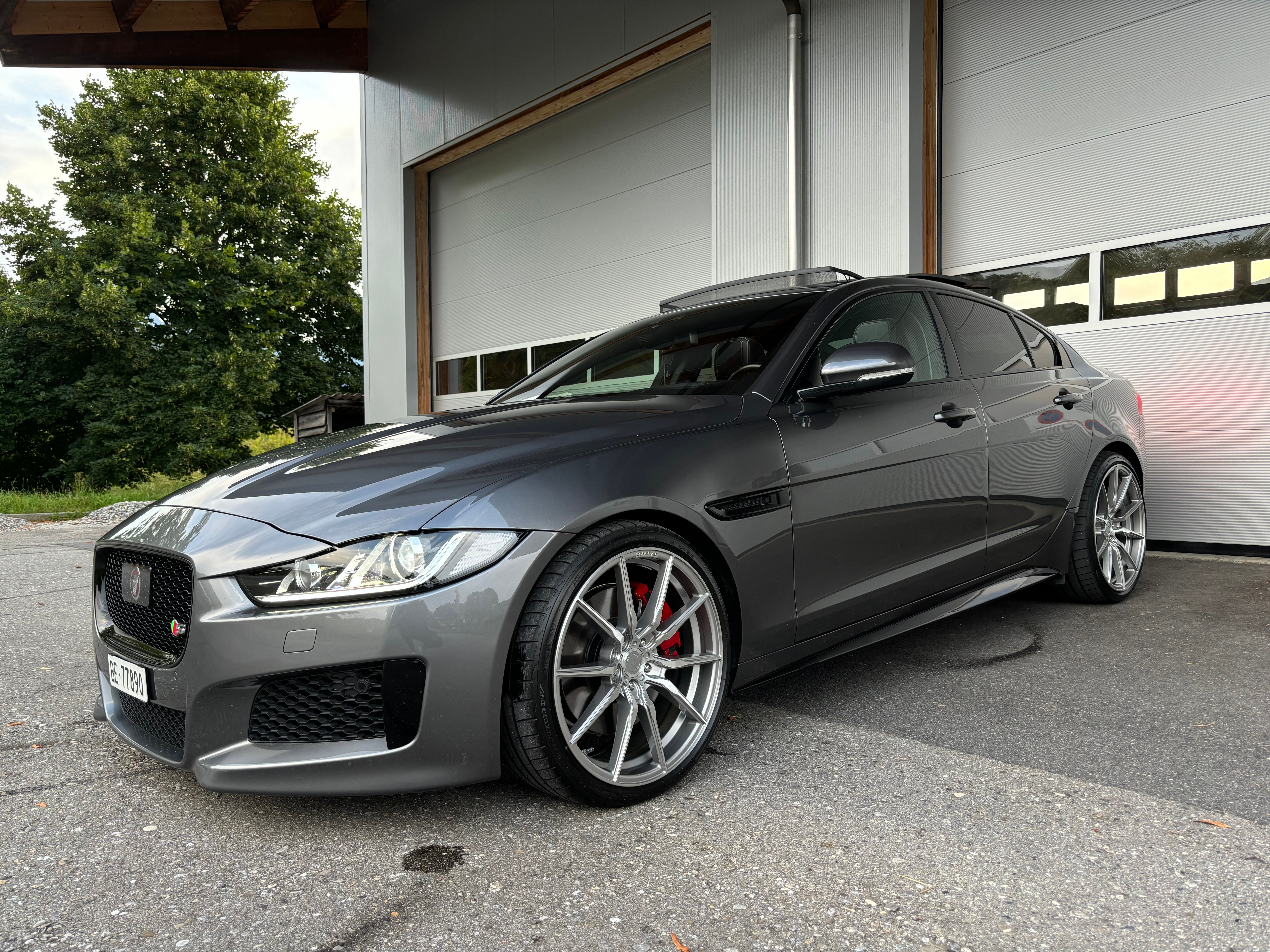 JAGUAR XE S 3.0 Automatic