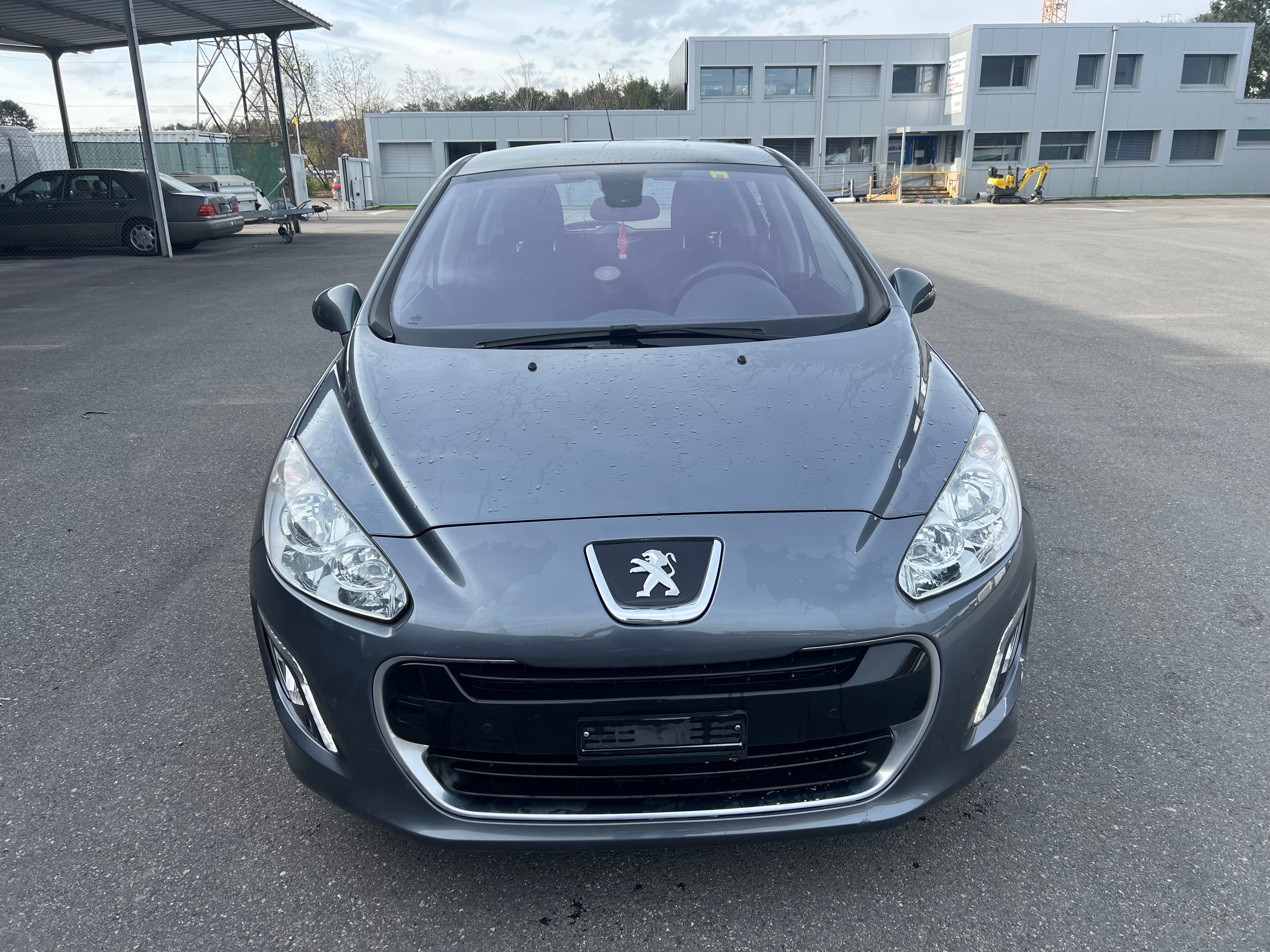 PEUGEOT 308 1.6 16V Turbo Allure Automatic