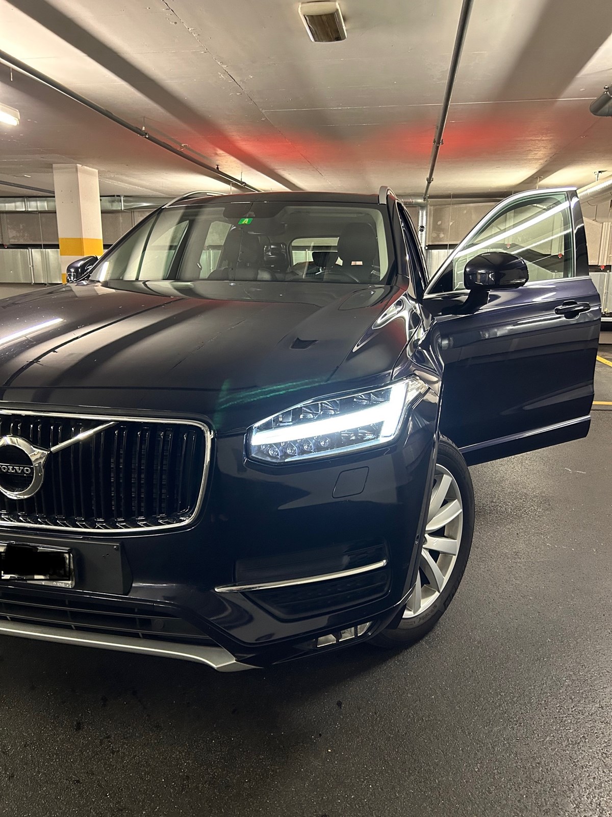 VOLVO XC90 D5 AWD