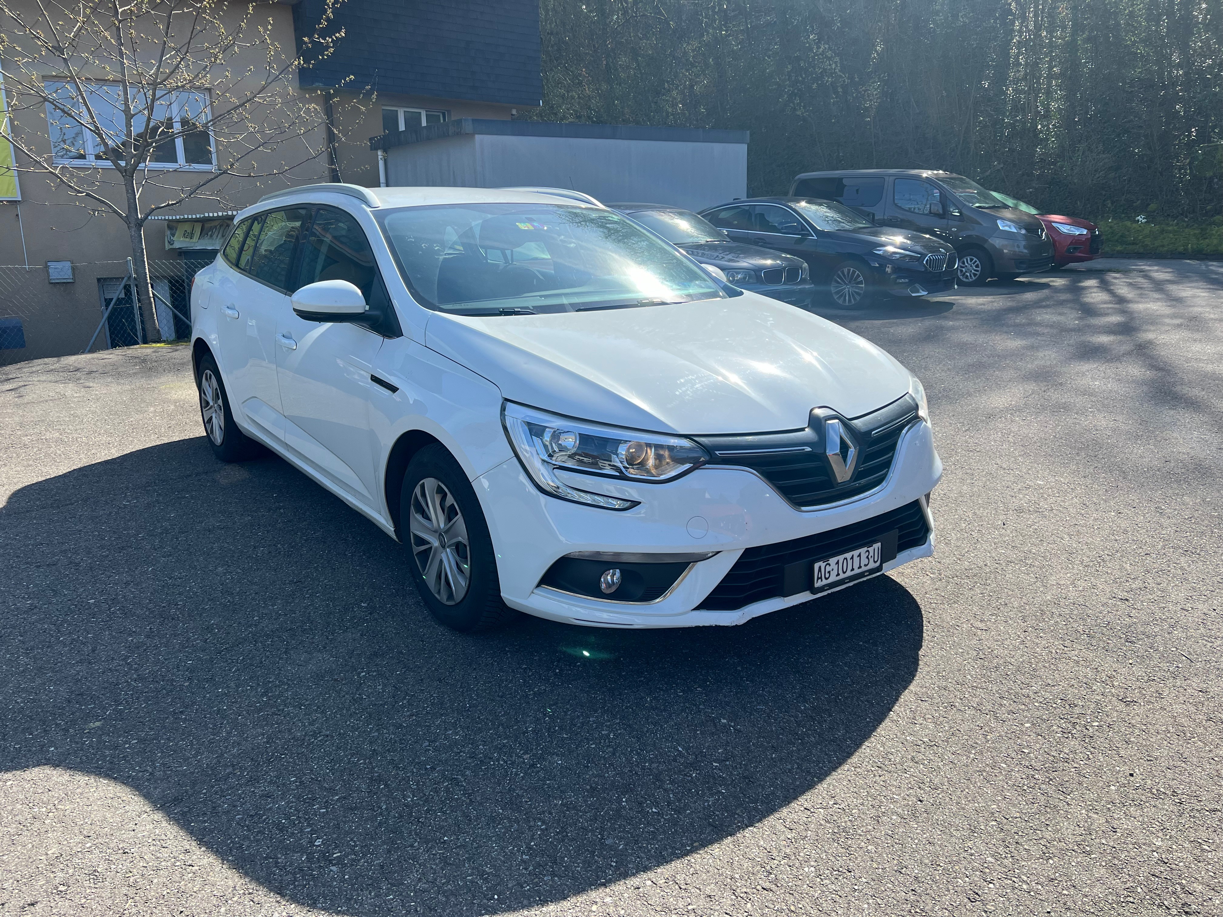 RENAULT Mégane Grandtour 1.5 dCi Zen EDC