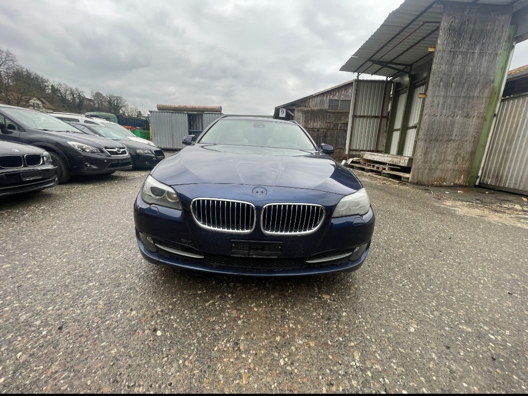 BMW 530d xDrive Touring Steptronic