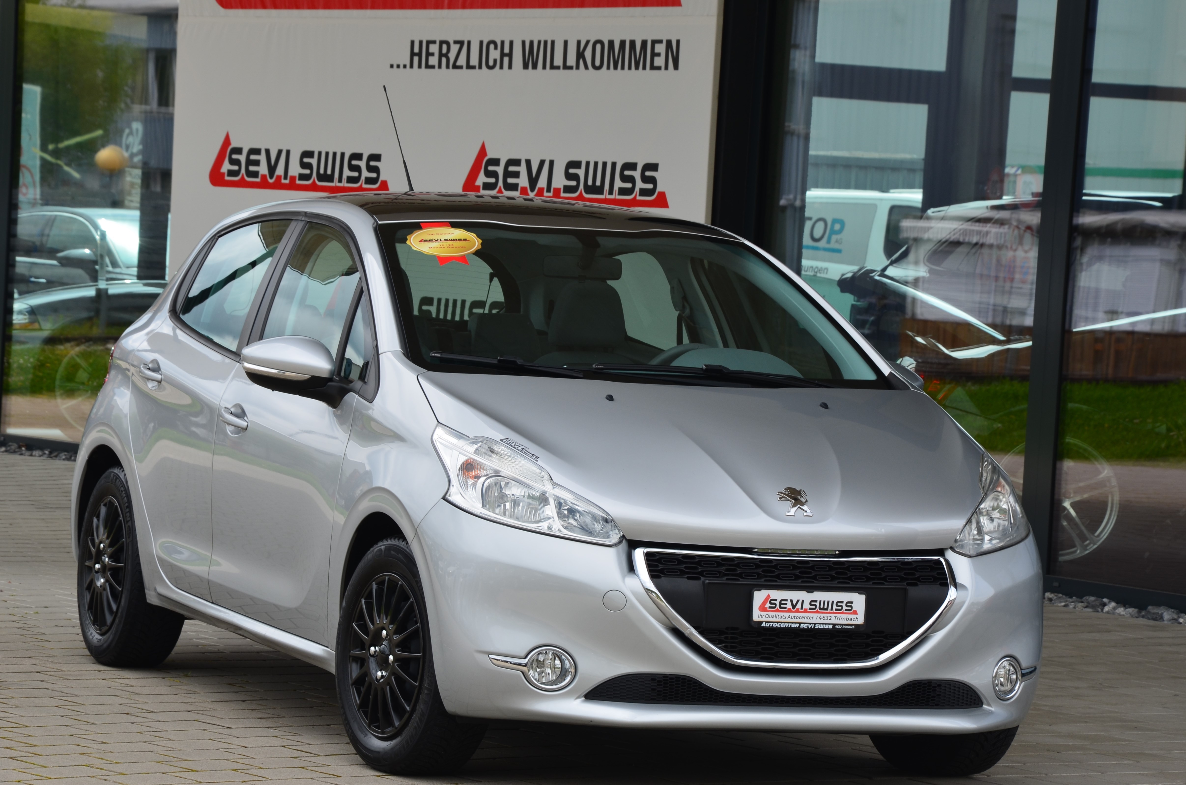 PEUGEOT 208 1.2 VTI Active