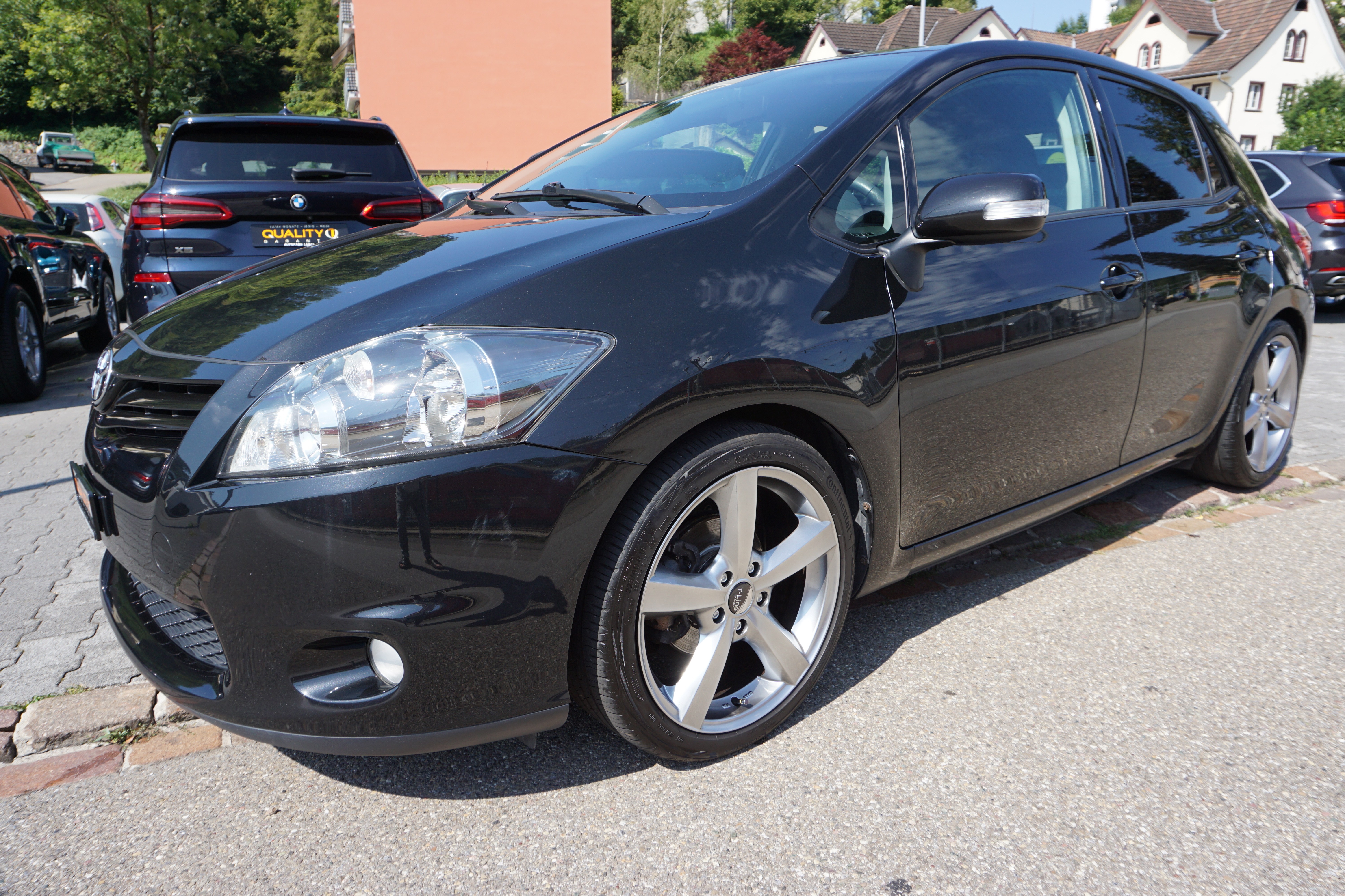 TOYOTA Auris 1.8 Sport