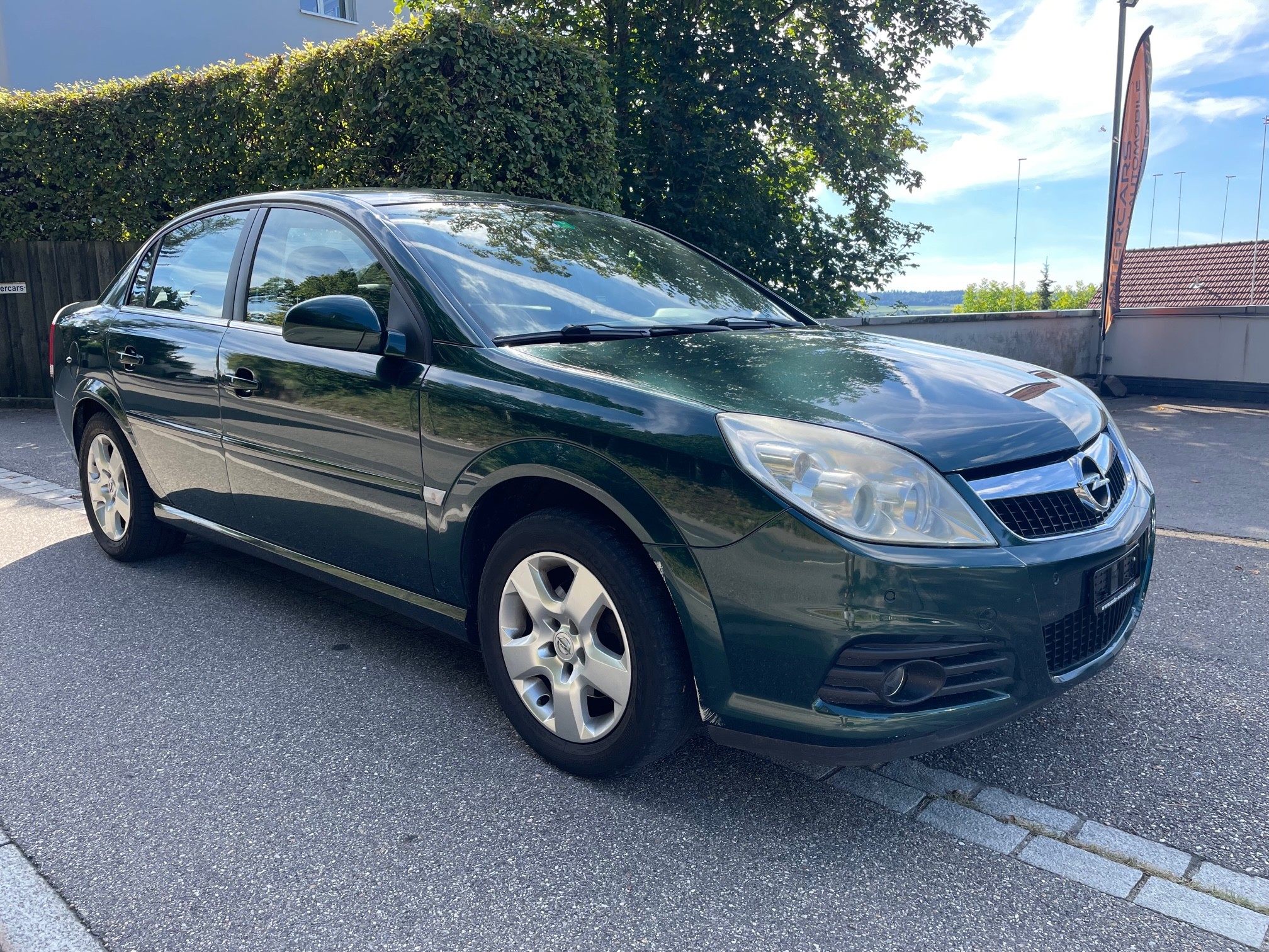 OPEL Vectra 2.2 Cosmo, 155 PS, 6 Gang, Klima, (PDC) Park Distance v+h., CH-Auto