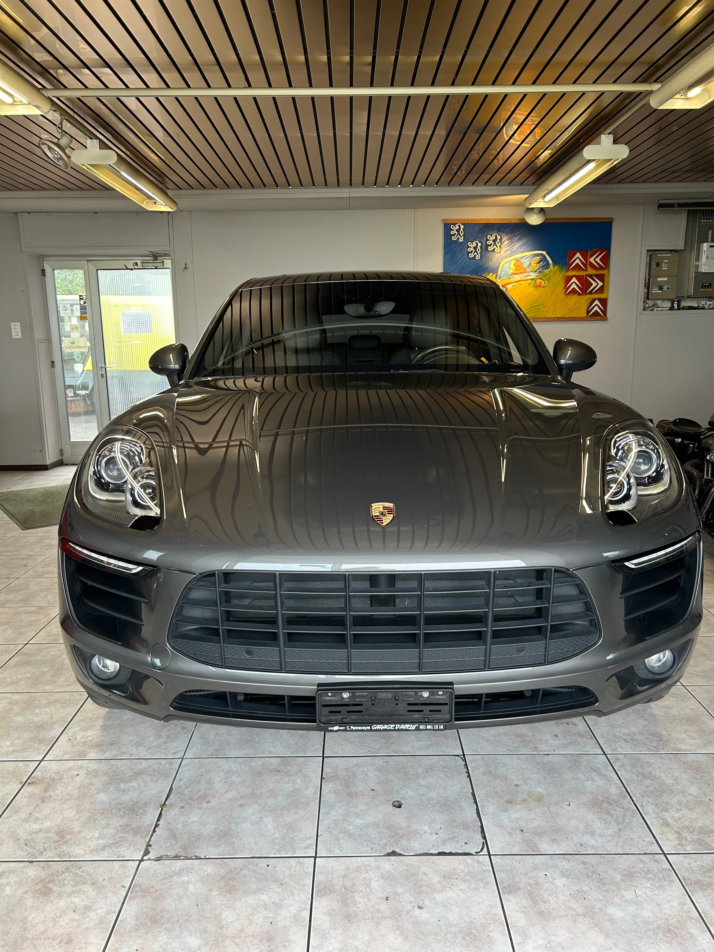 PORSCHE Macan S PDK