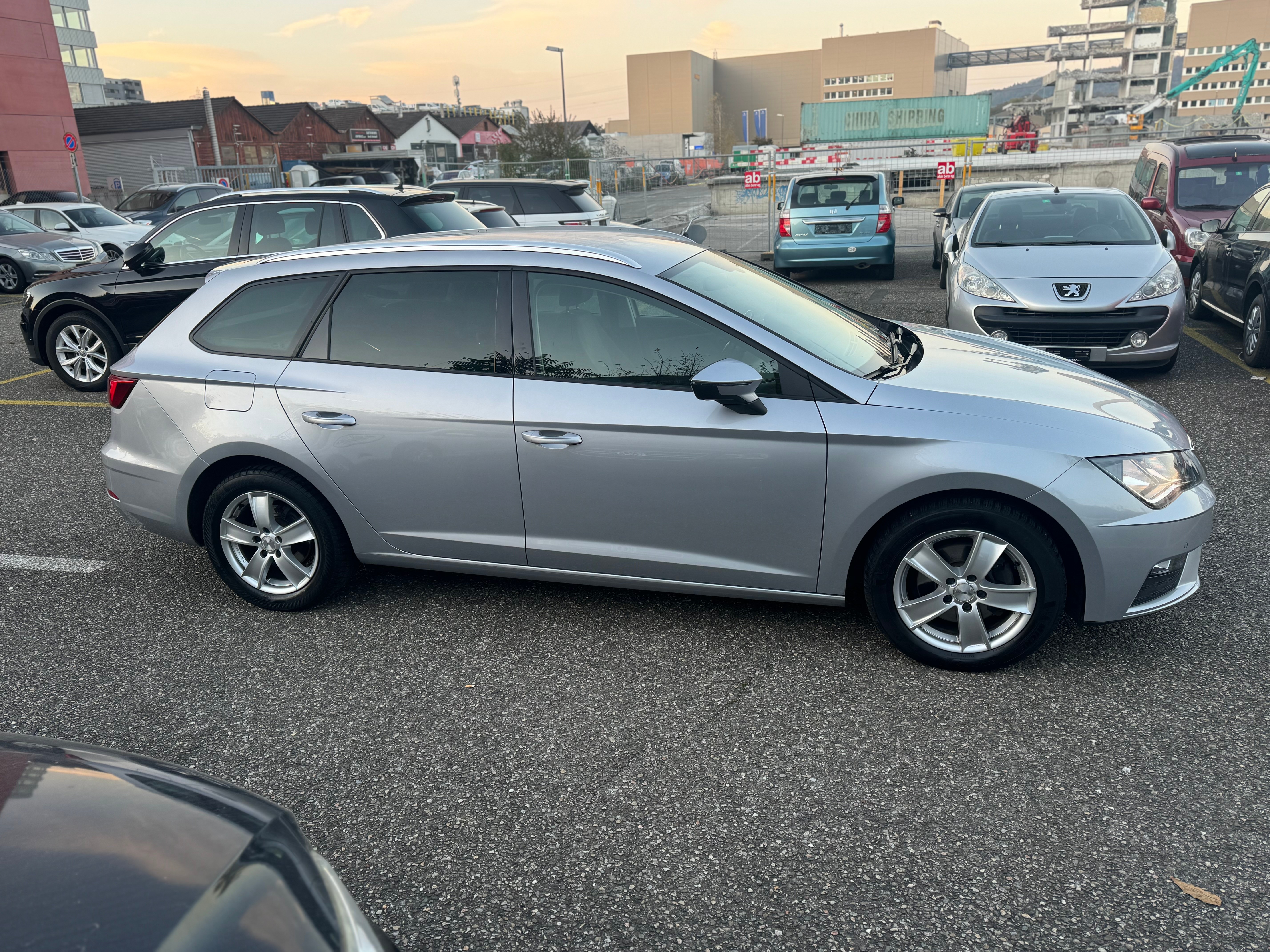 SEAT Leon ST 1.6 TDI CR Style DSG