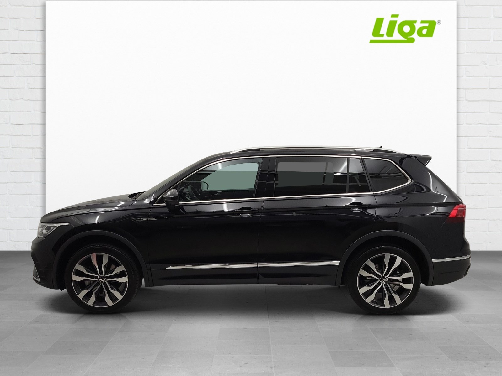 VW Tiguan Allspace 2.0 TSI R-Line DSG