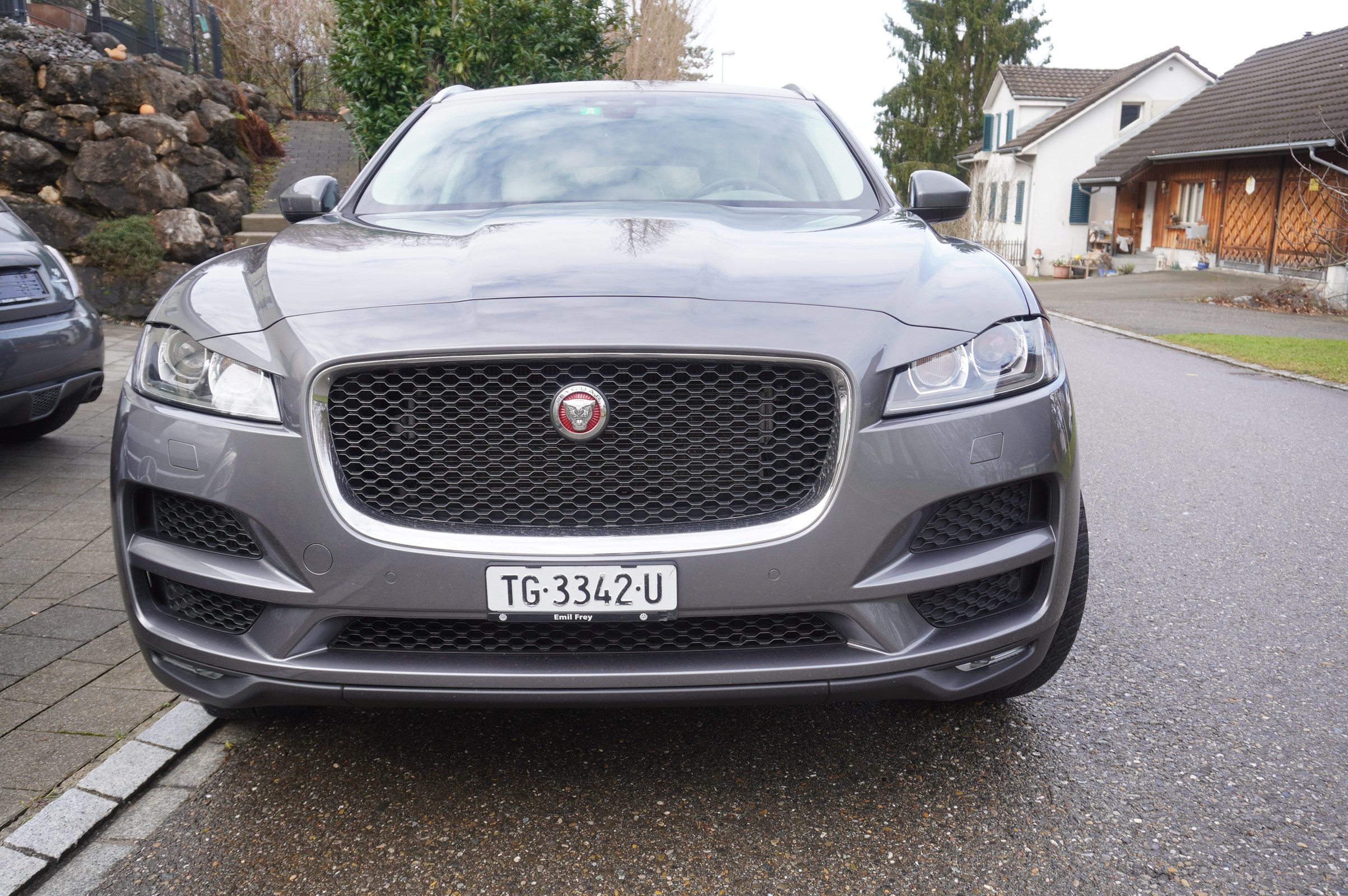 JAGUAR F-Pace 25t 2.0 Prestige AWD Automatik