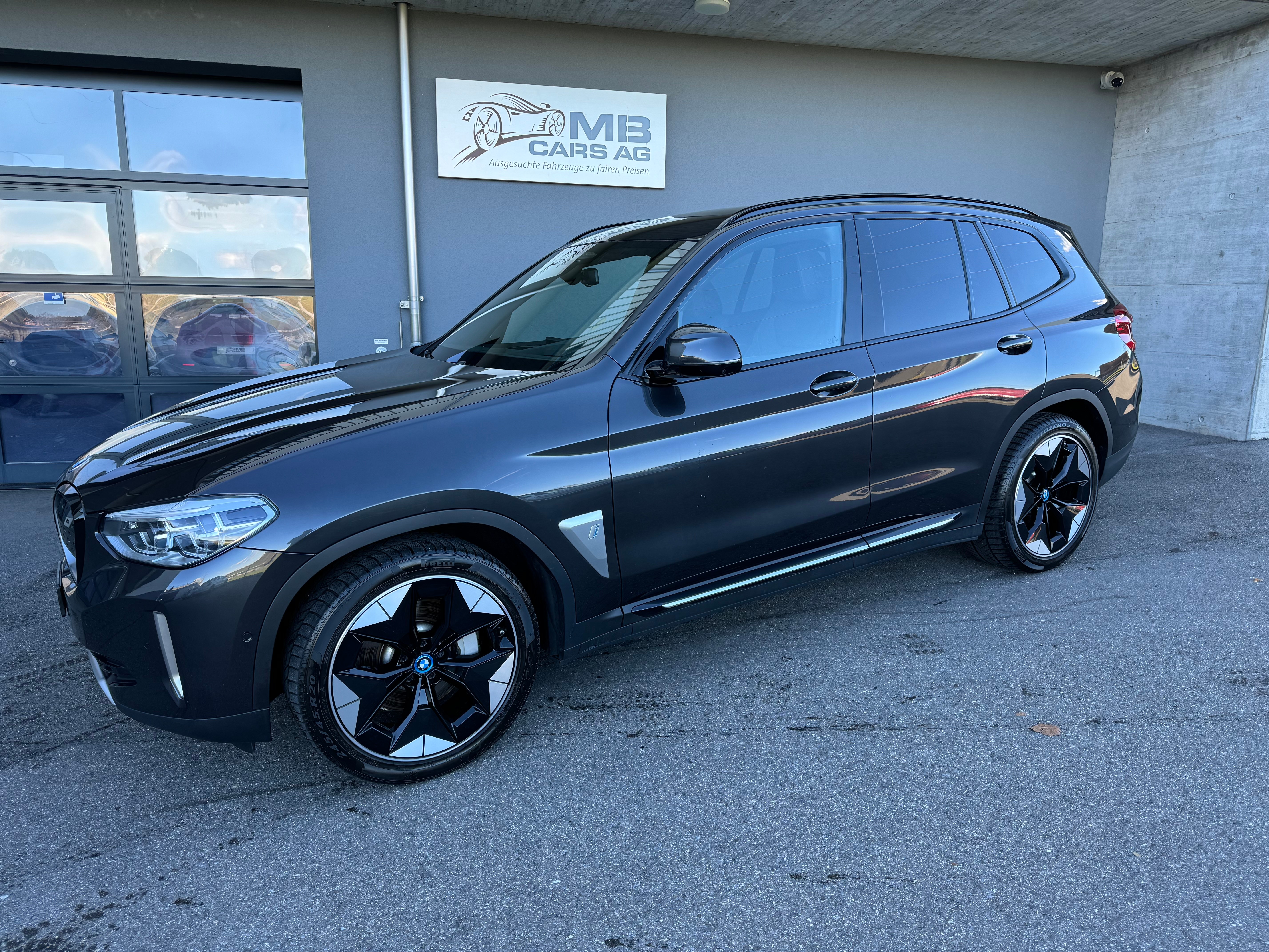 BMW iX3 Impressive