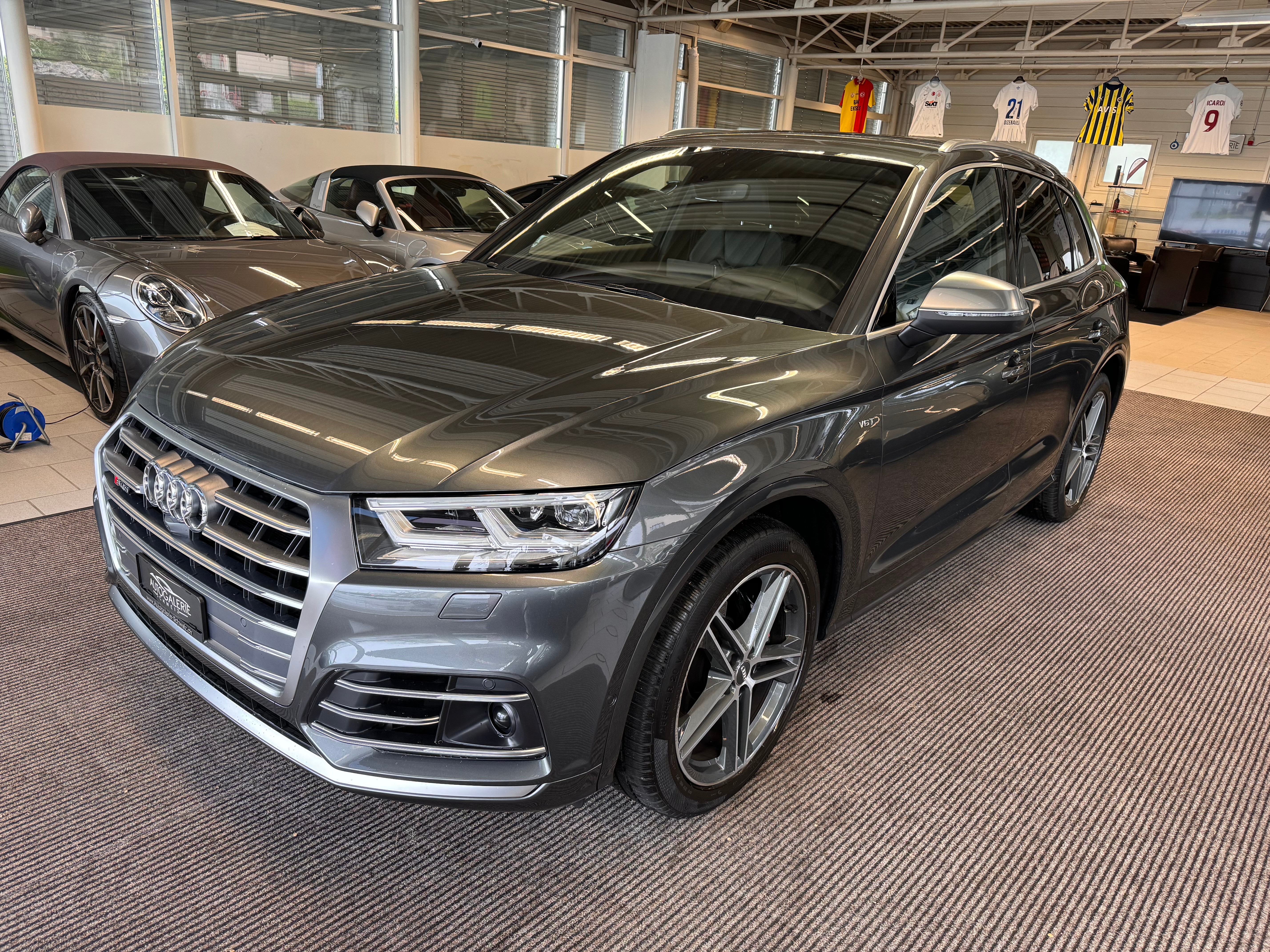 AUDI SQ5 3.0 TFSI quattro S-tronic | CH Swiss | Matrix | B&O | Head Up | Feinnappa |